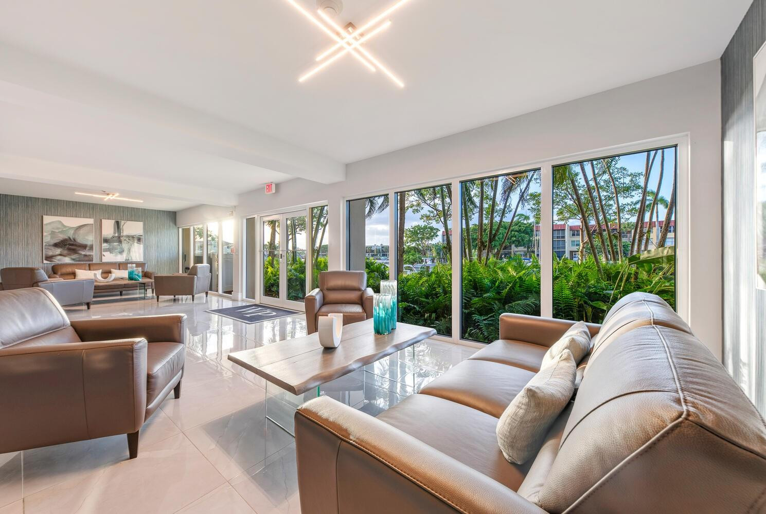 801 S Federal Hwy 906