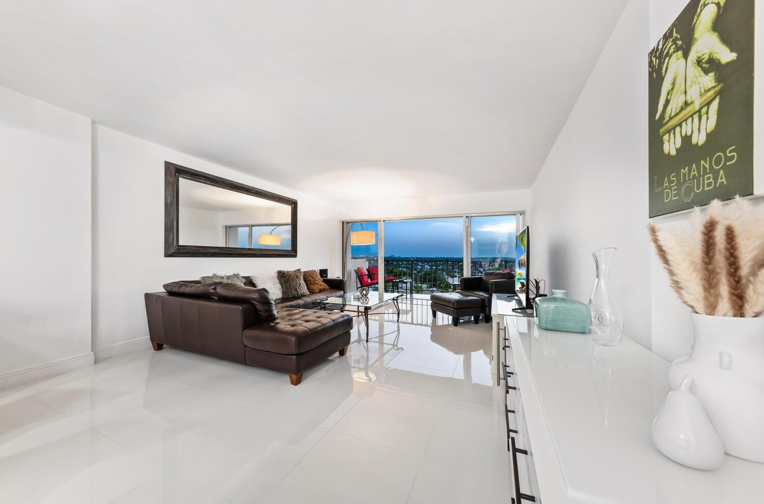 801 S Federal Hwy 906