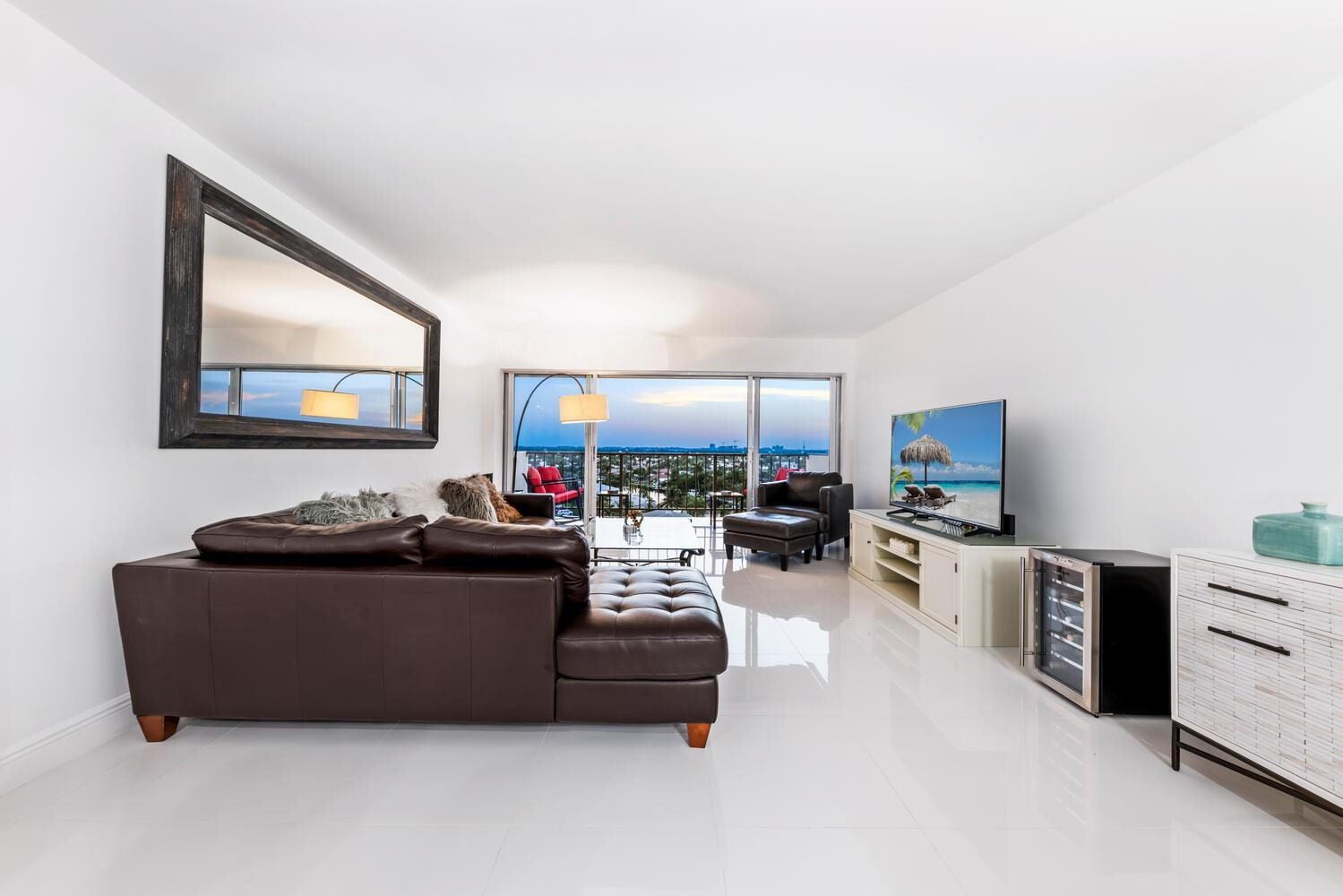 801 S Federal Hwy 906