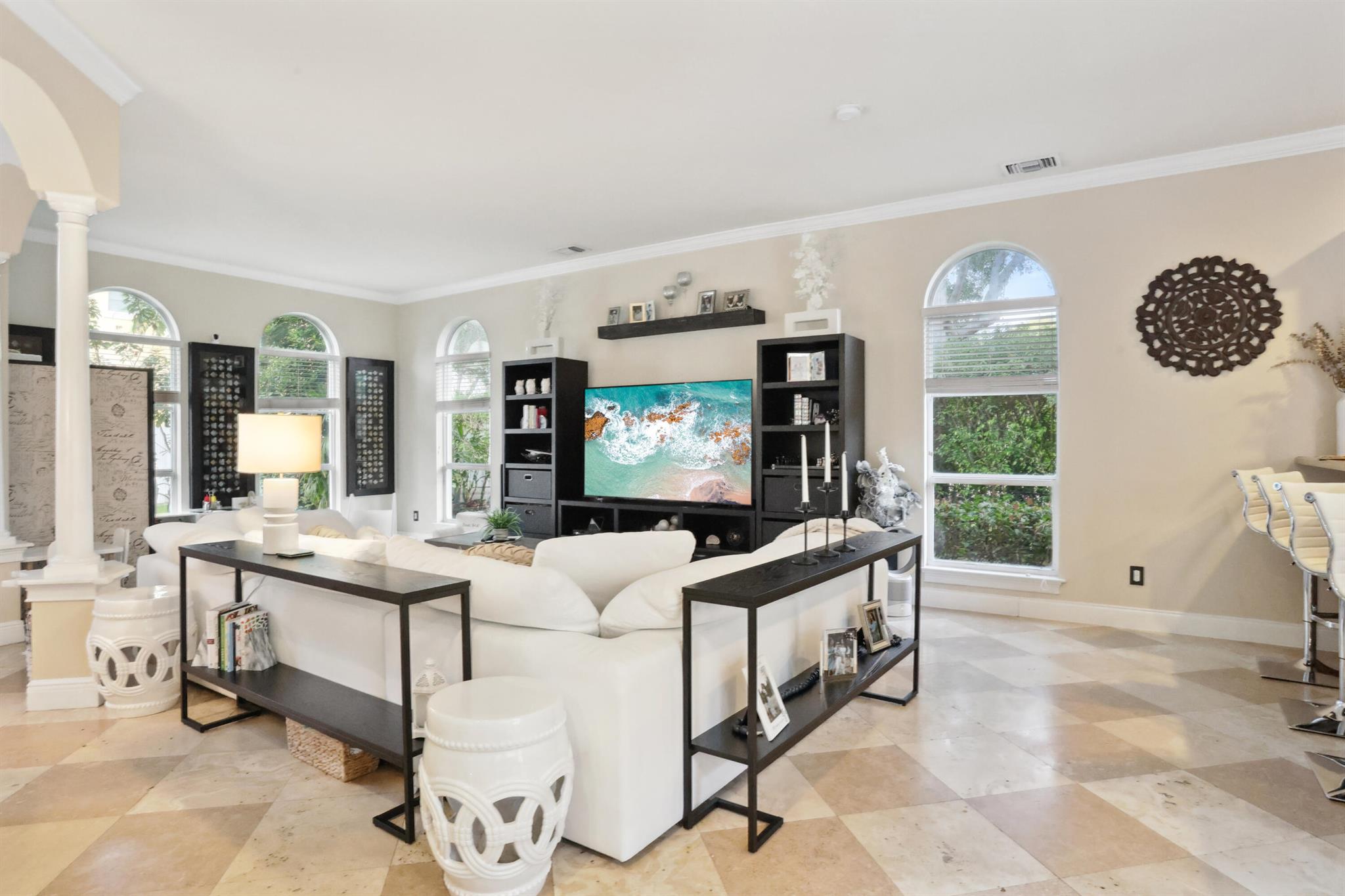 133 Via Poinciana Lane