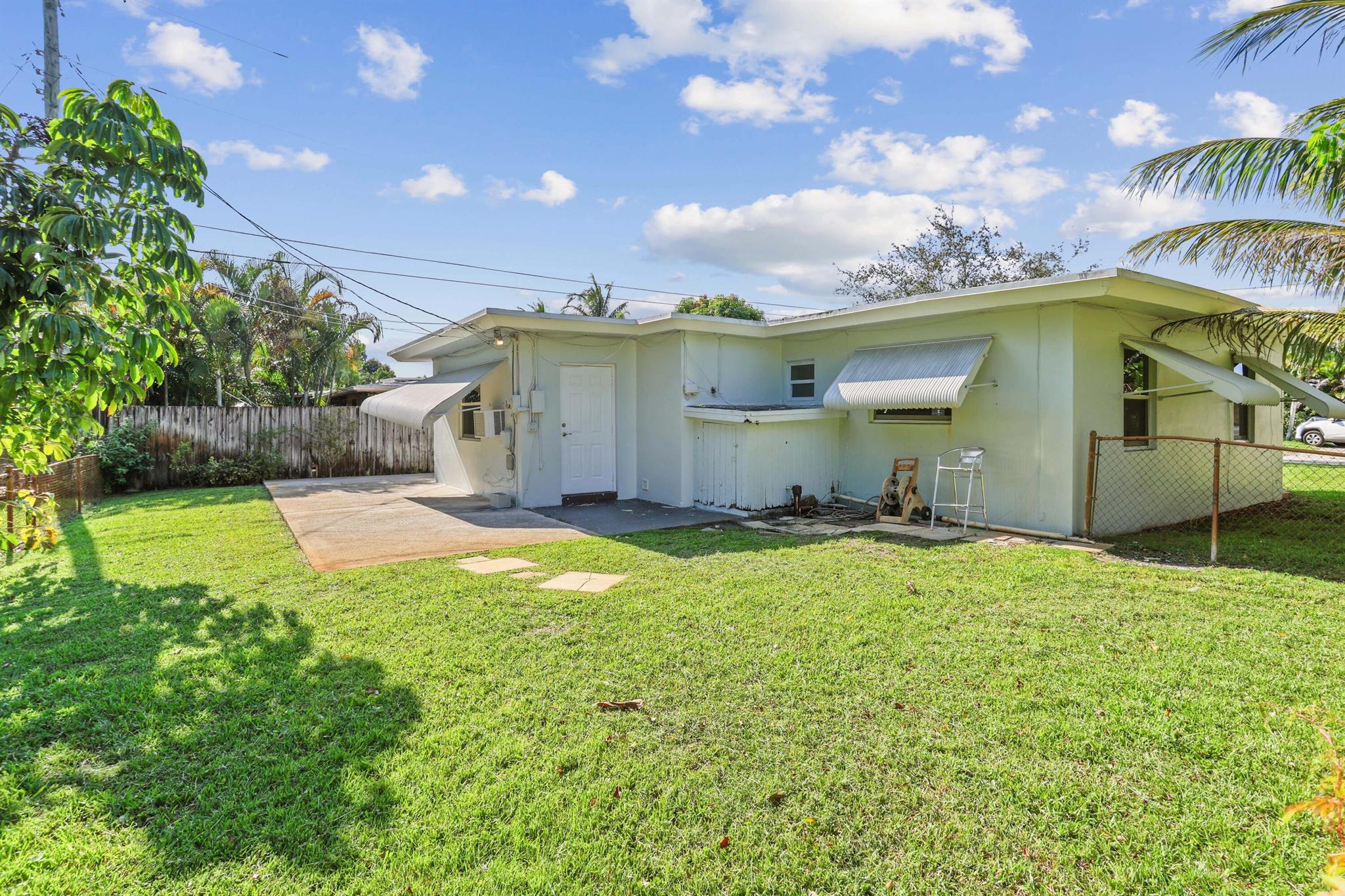 5606 Mckinley Street