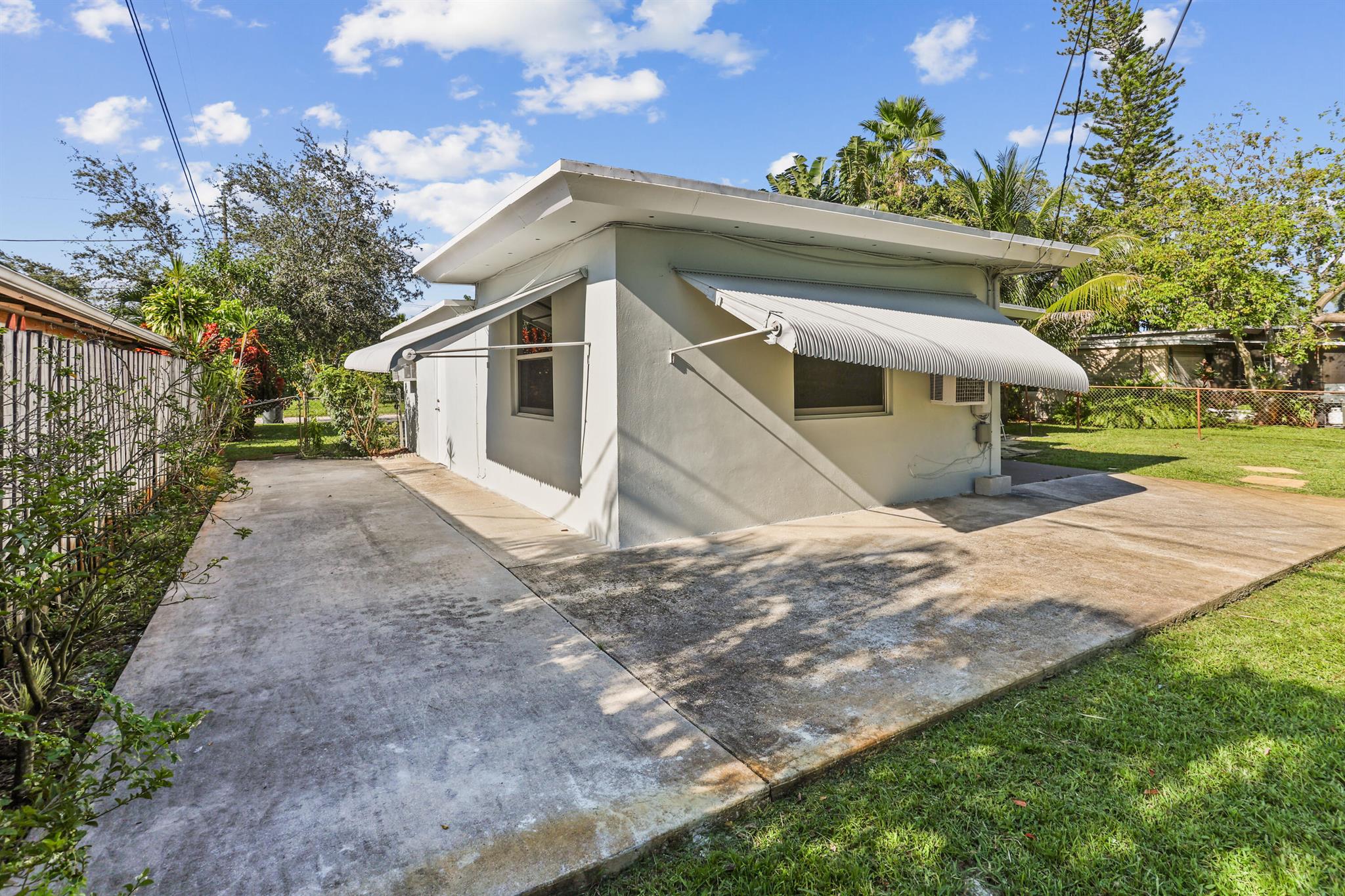 5606 Mckinley Street