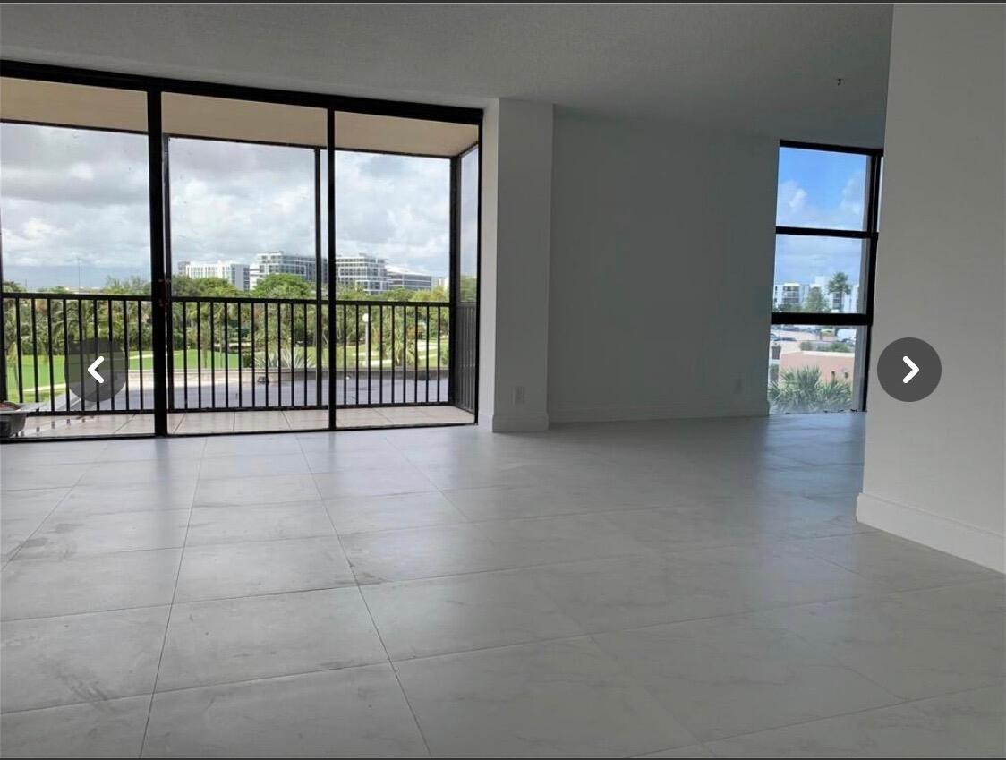 20335 W Country Club Drive Unit: 401