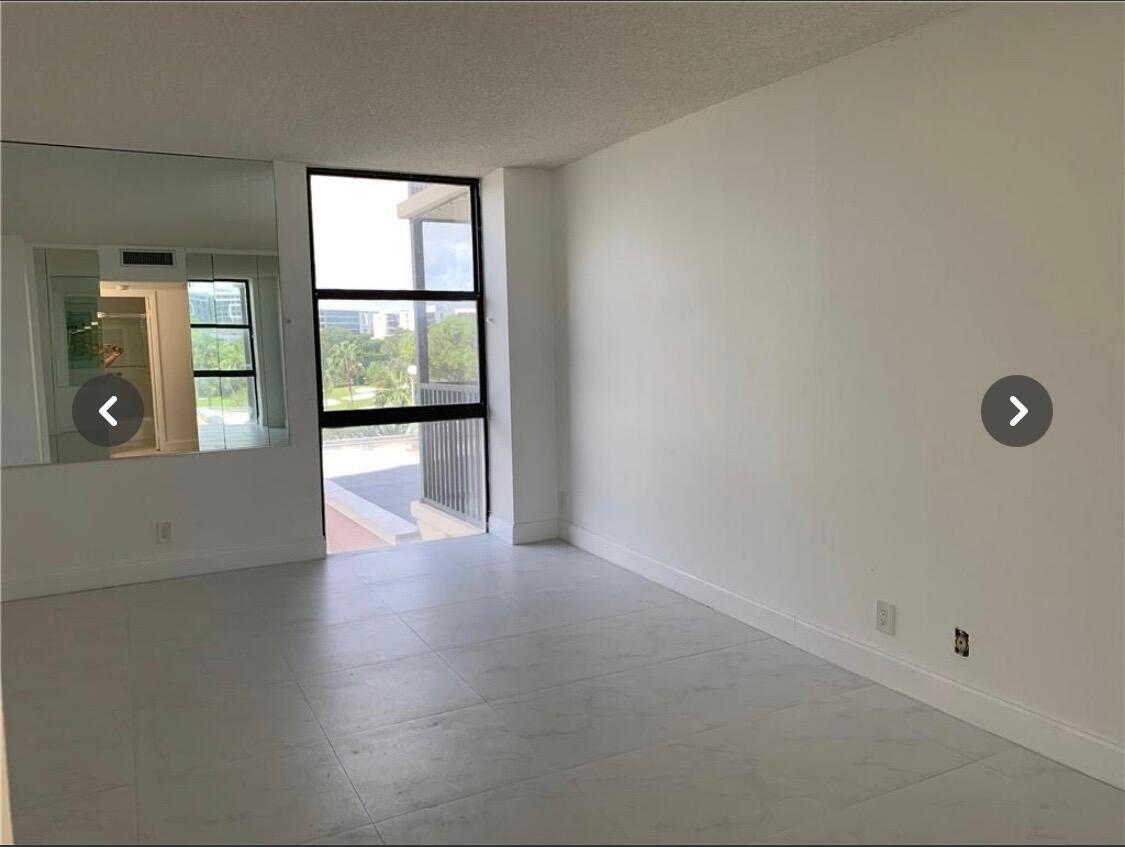 20335 W Country Club Drive Unit: 401