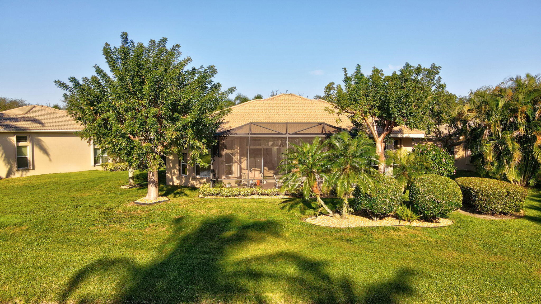6984 Corning Circle