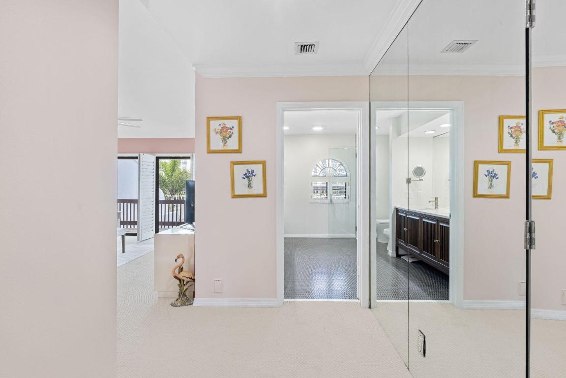 5556 N Ocean Boulevard 6a