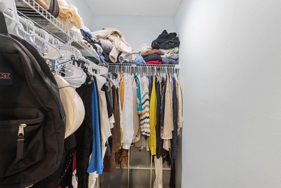 5556 N Ocean Boulevard 6a