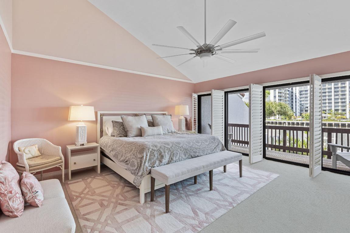 5556 N Ocean Boulevard 6a