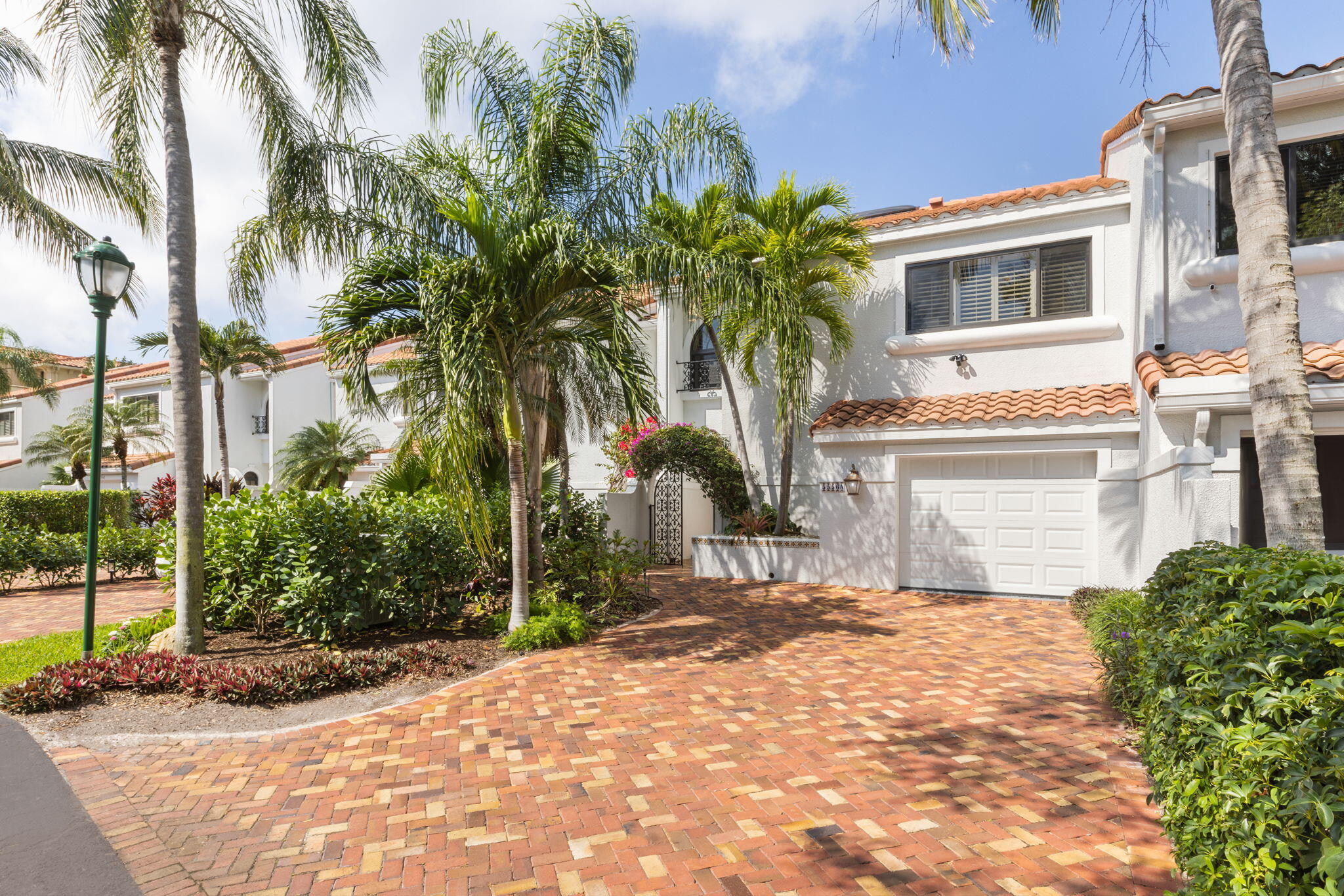 5556 N Ocean Boulevard 6a