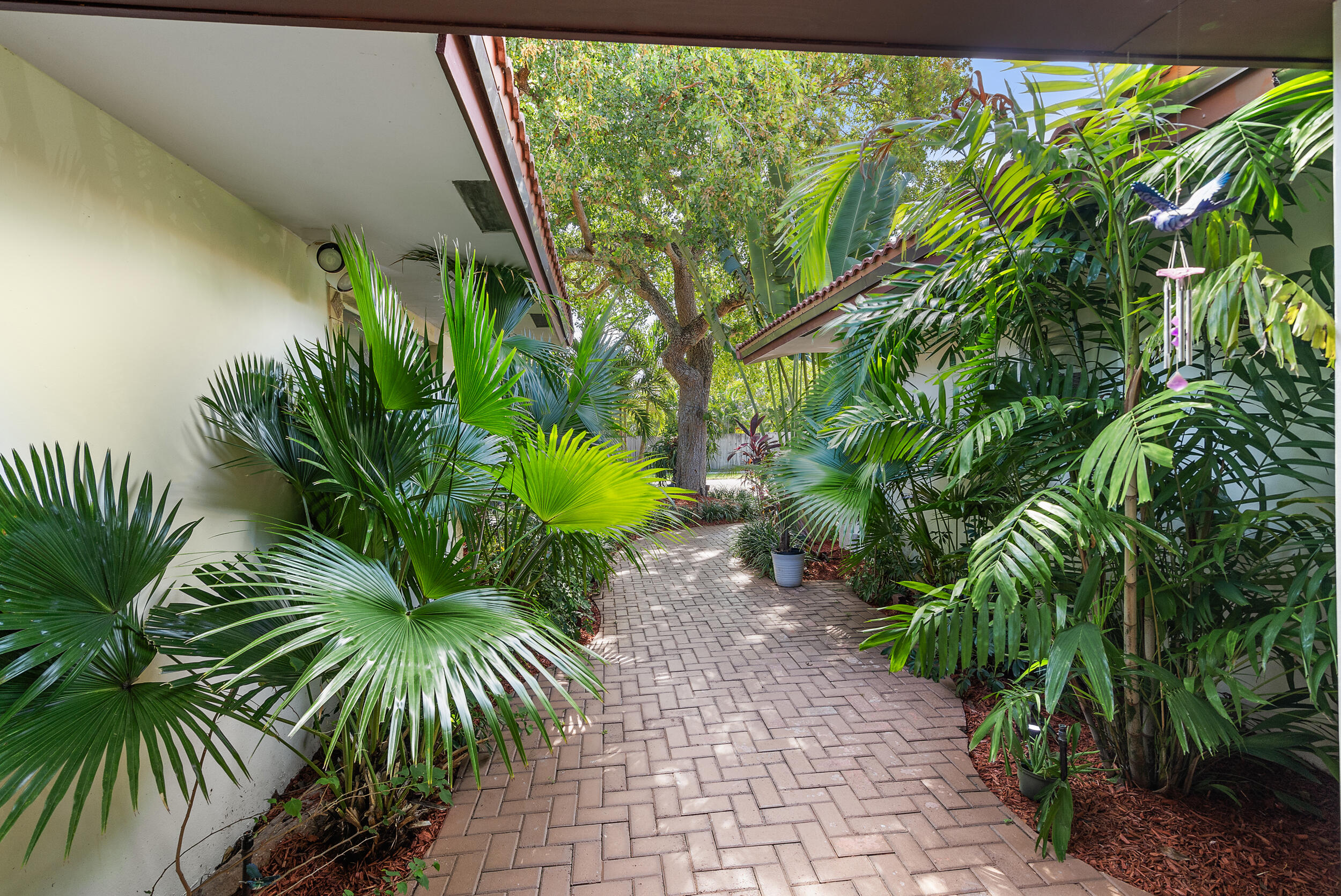 450 NW 14th Avenue