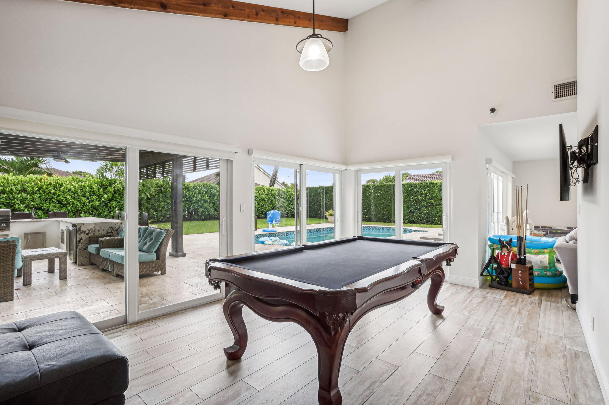 1560 SW 19th Street