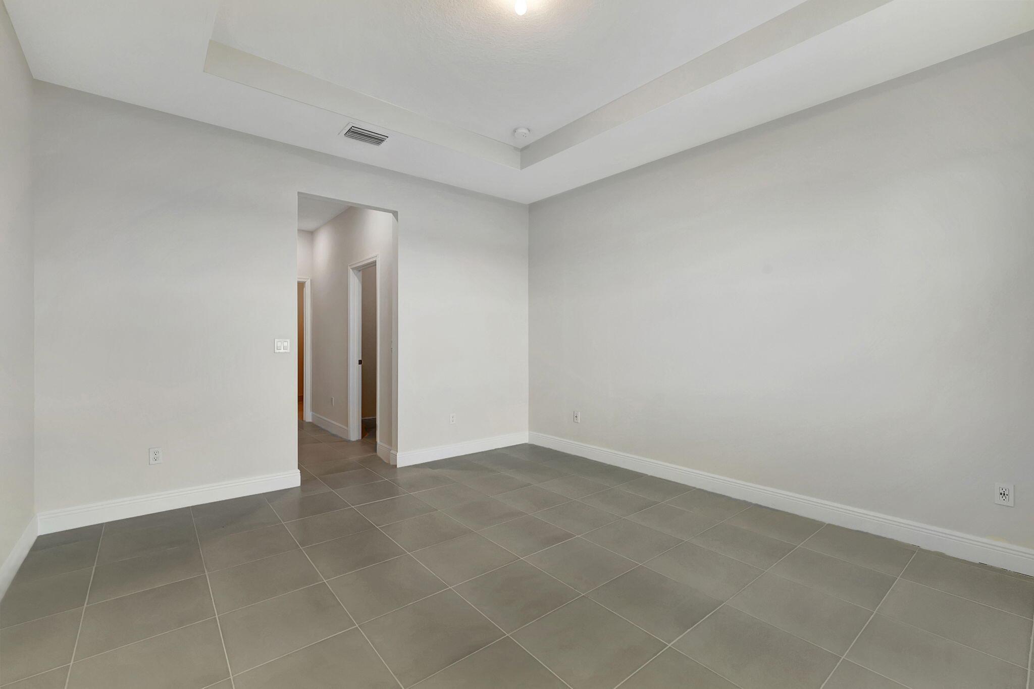 8271 NW Greenbank Circle