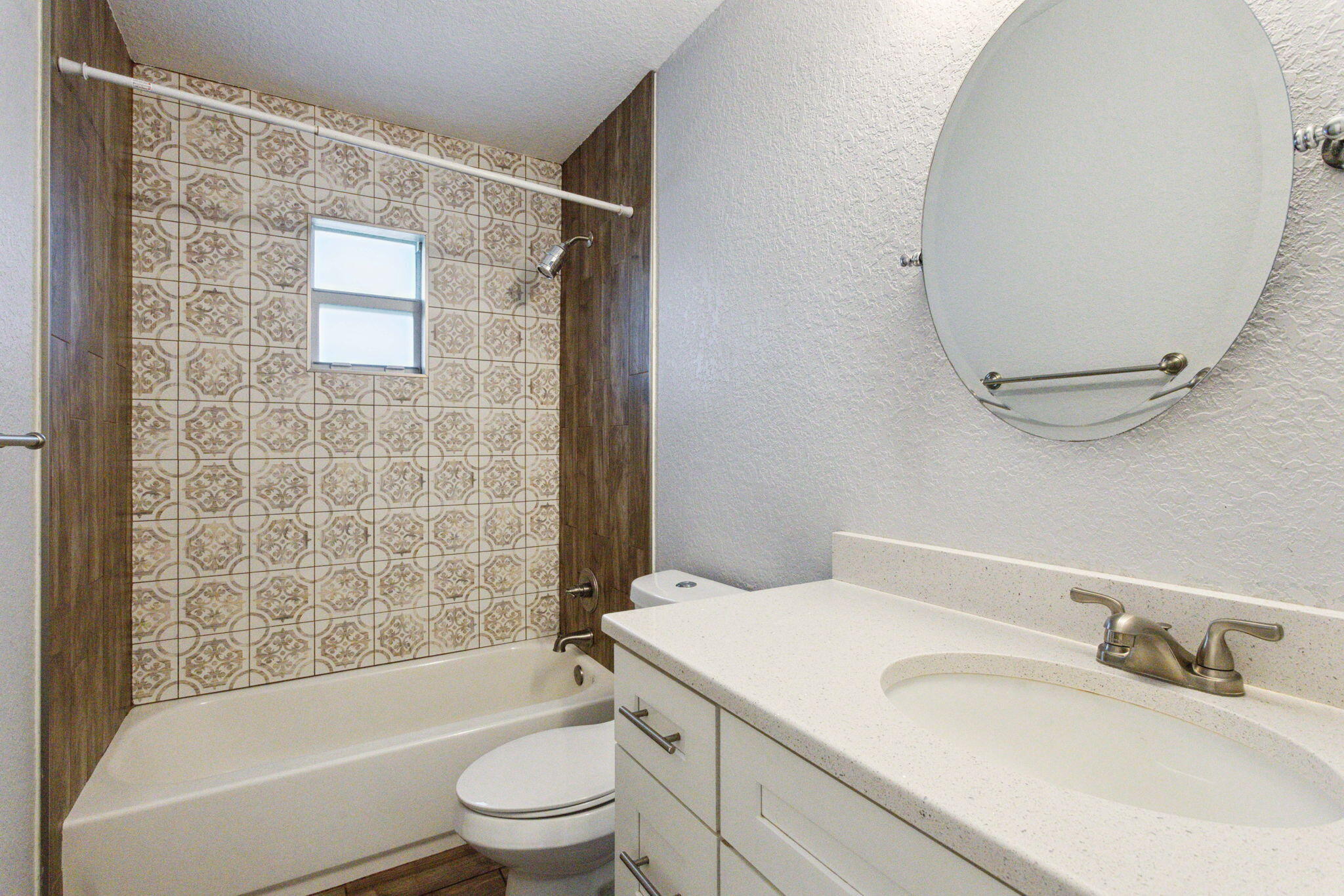 2227 NE 3rd Avenue 2