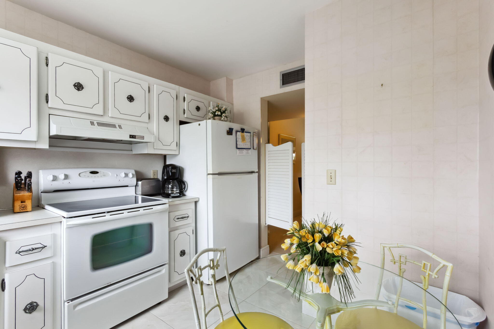 4482 Fountains Drive 4482