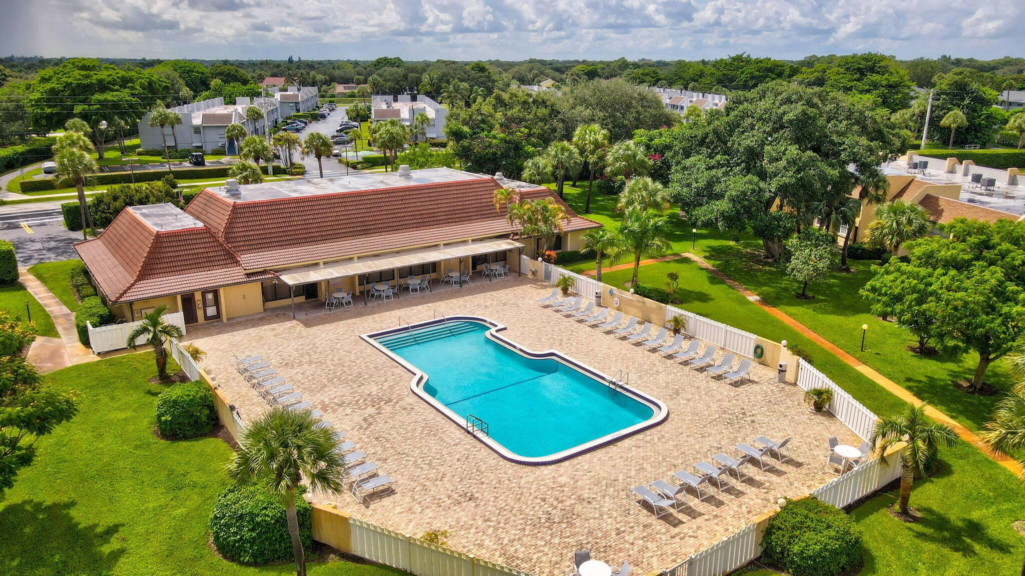 2825 SW 22nd Avenue 2010