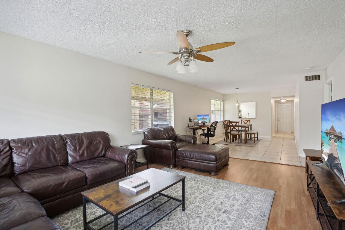 2825 SW 22nd Avenue 2010