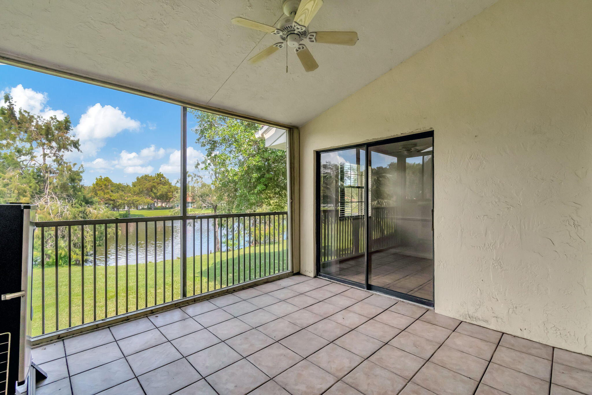 3306 Black Oak Court