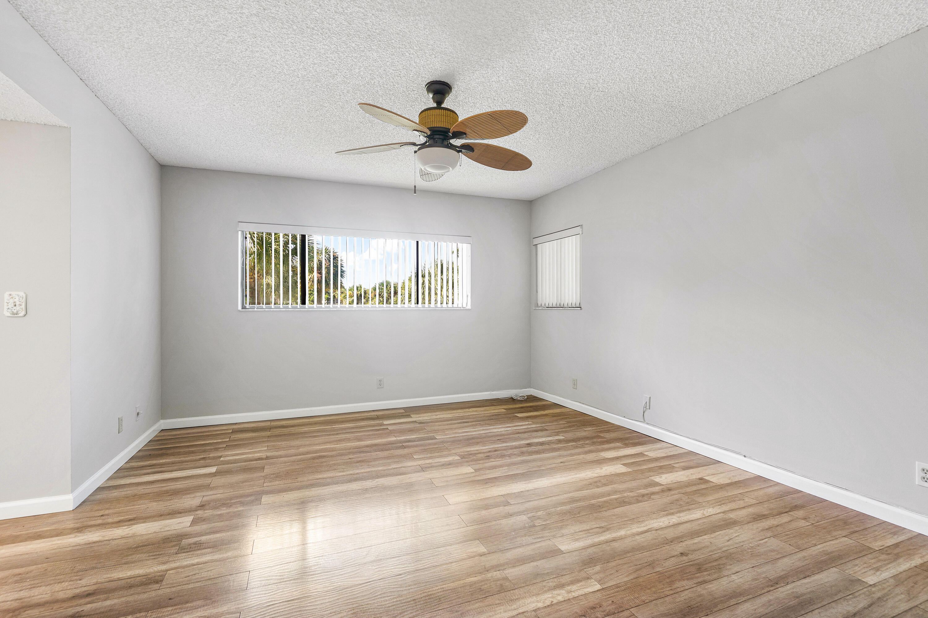 5100 Las Verdes Circle 207