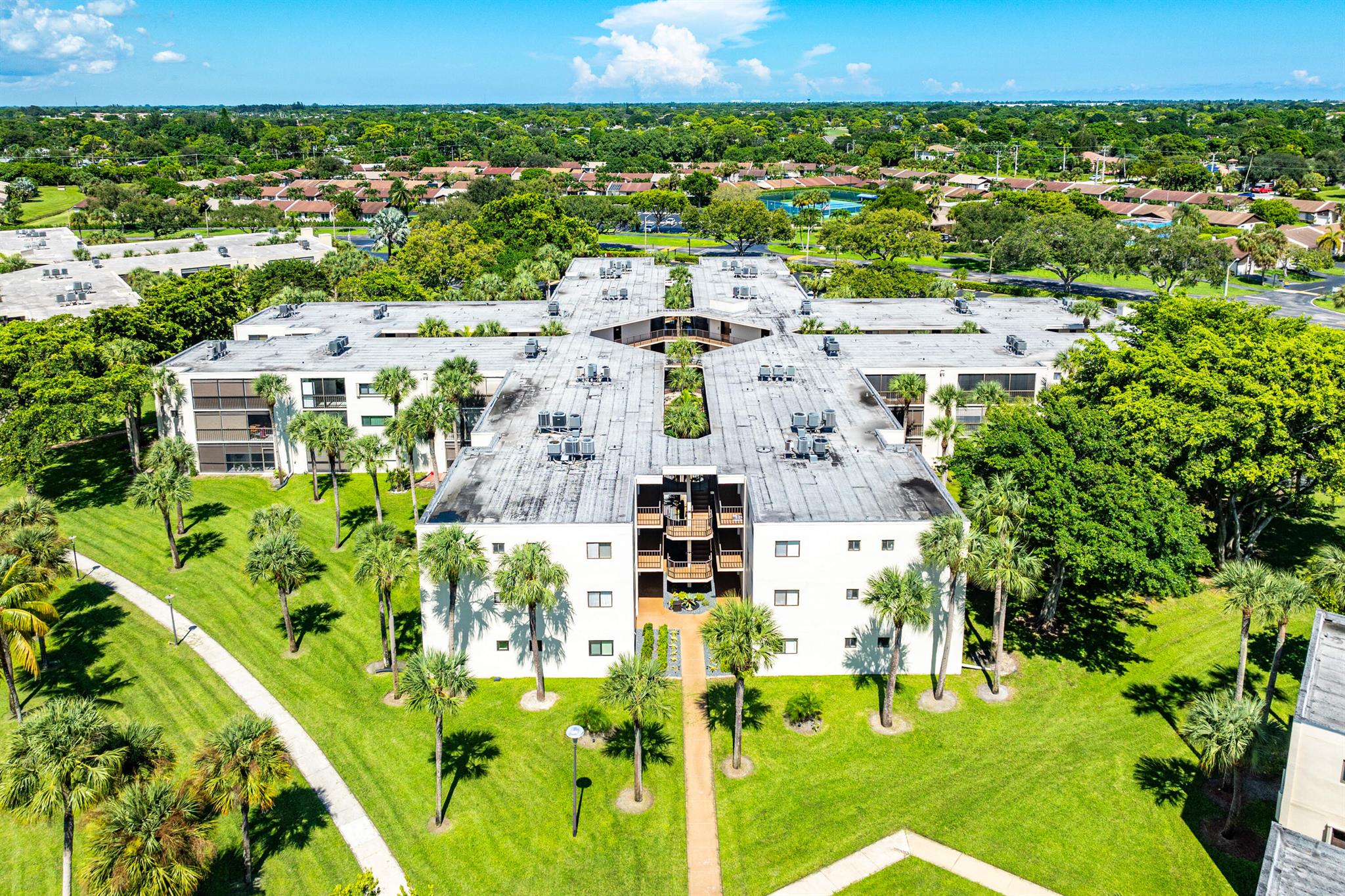 5100 Las Verdes Circle 207