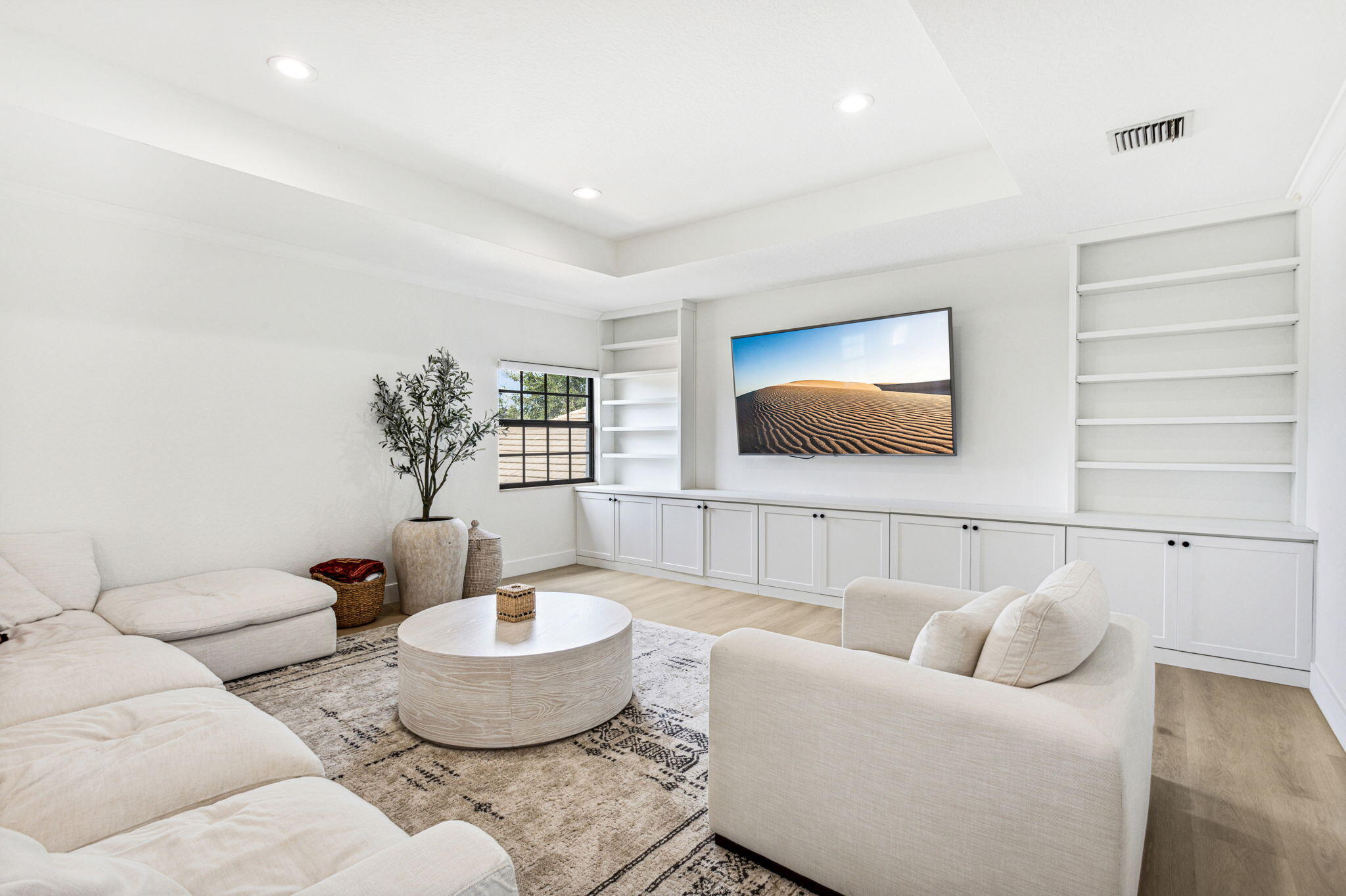 9354 Equus Circle