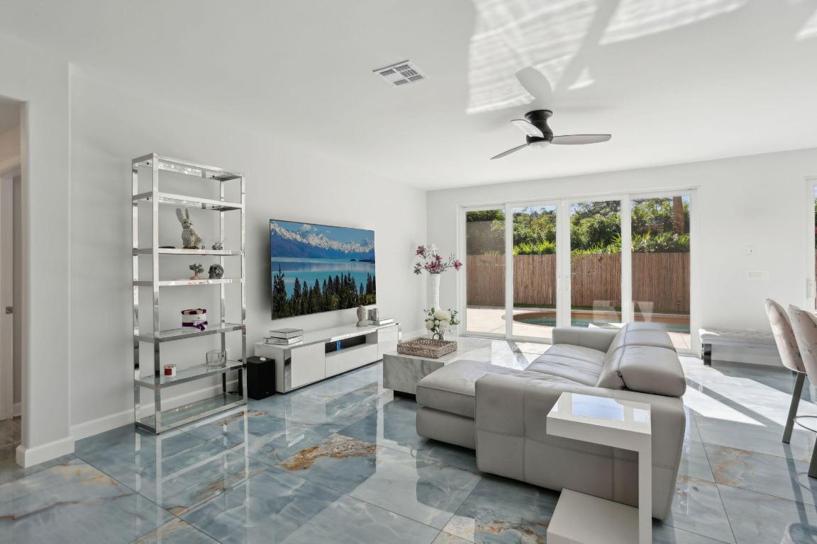 4816 S Classical Boulevard