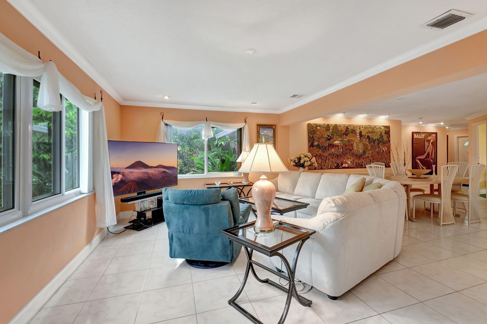 4599 Brady Boulevard