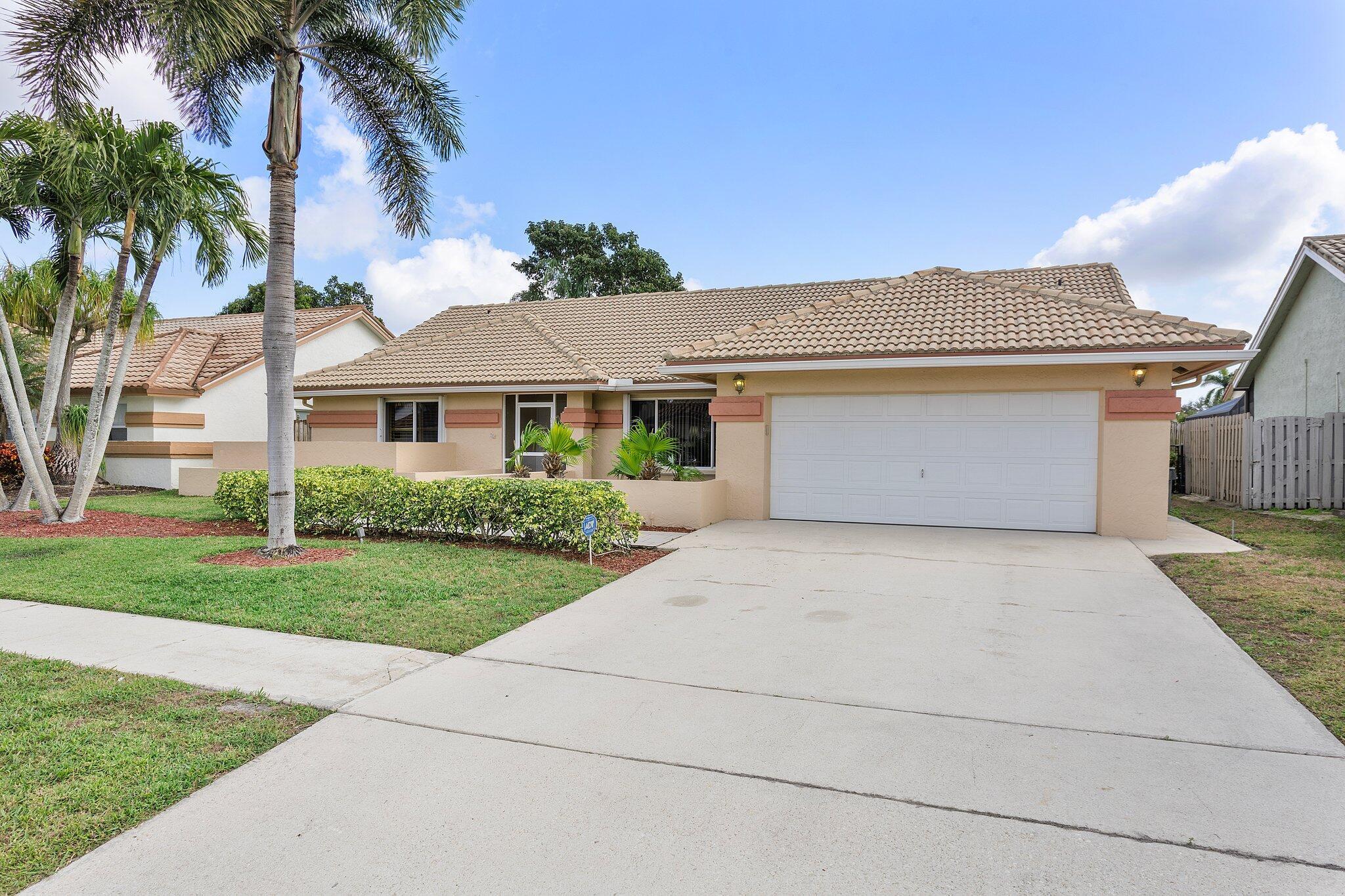 9776 Sun Pointe Drive