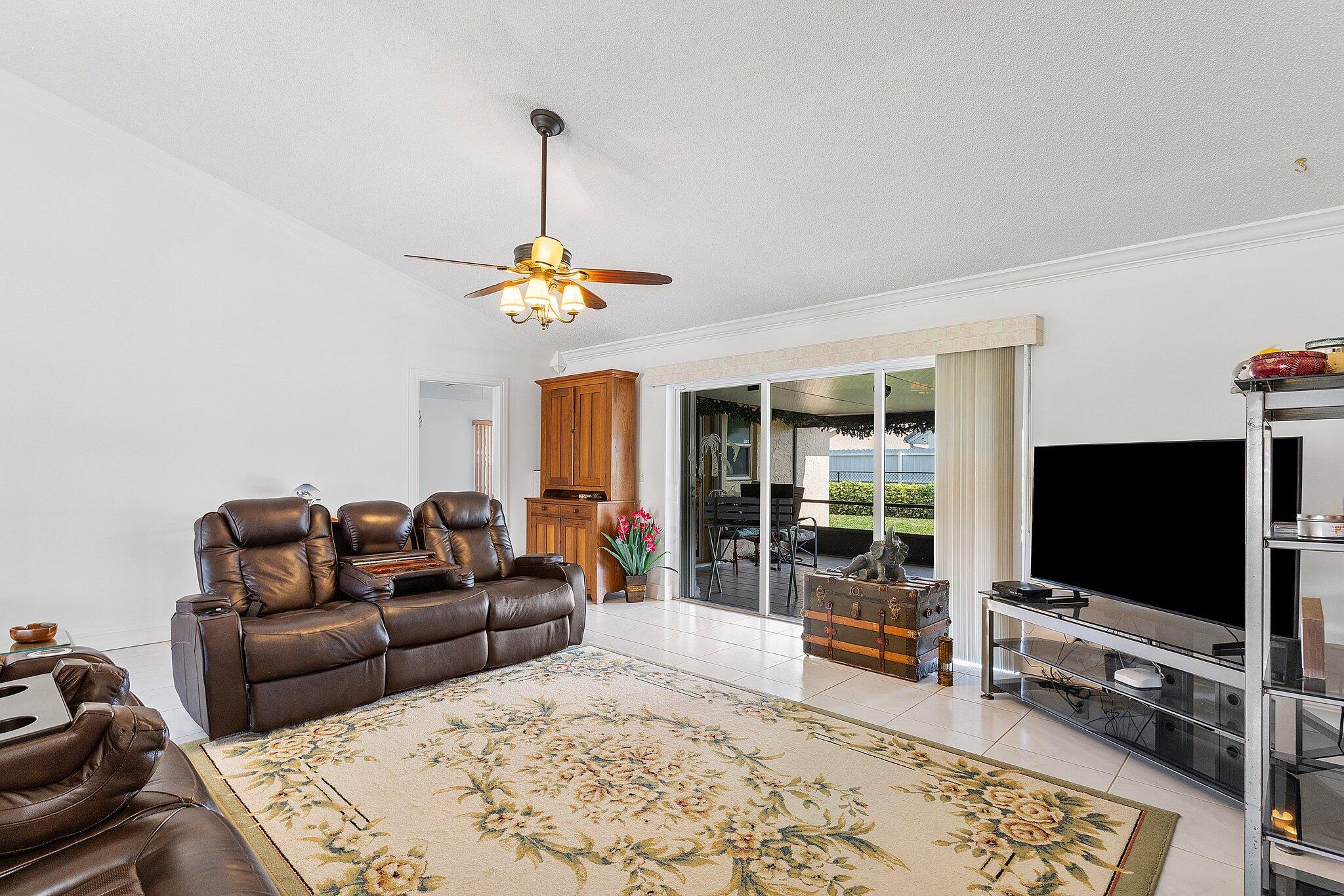 9776 Sun Pointe Drive