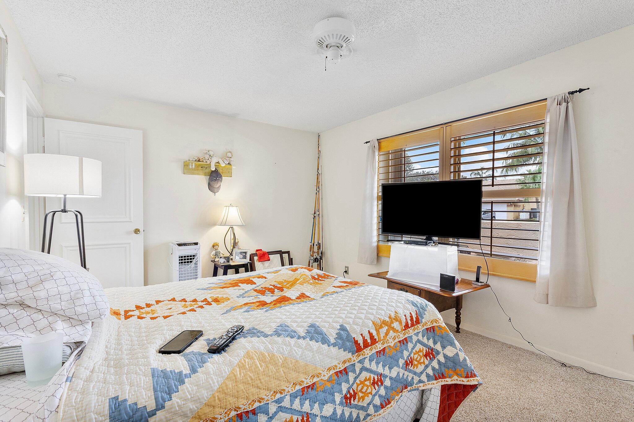 9776 Sun Pointe Drive