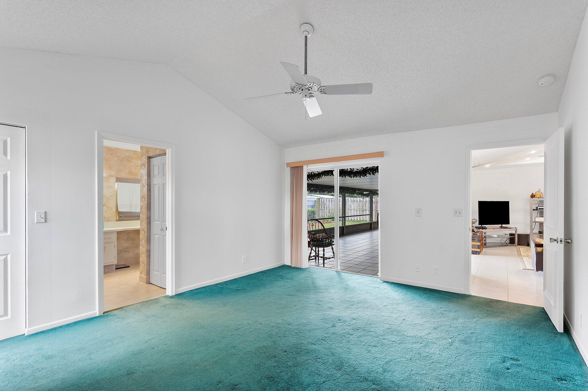 9776 Sun Pointe Drive