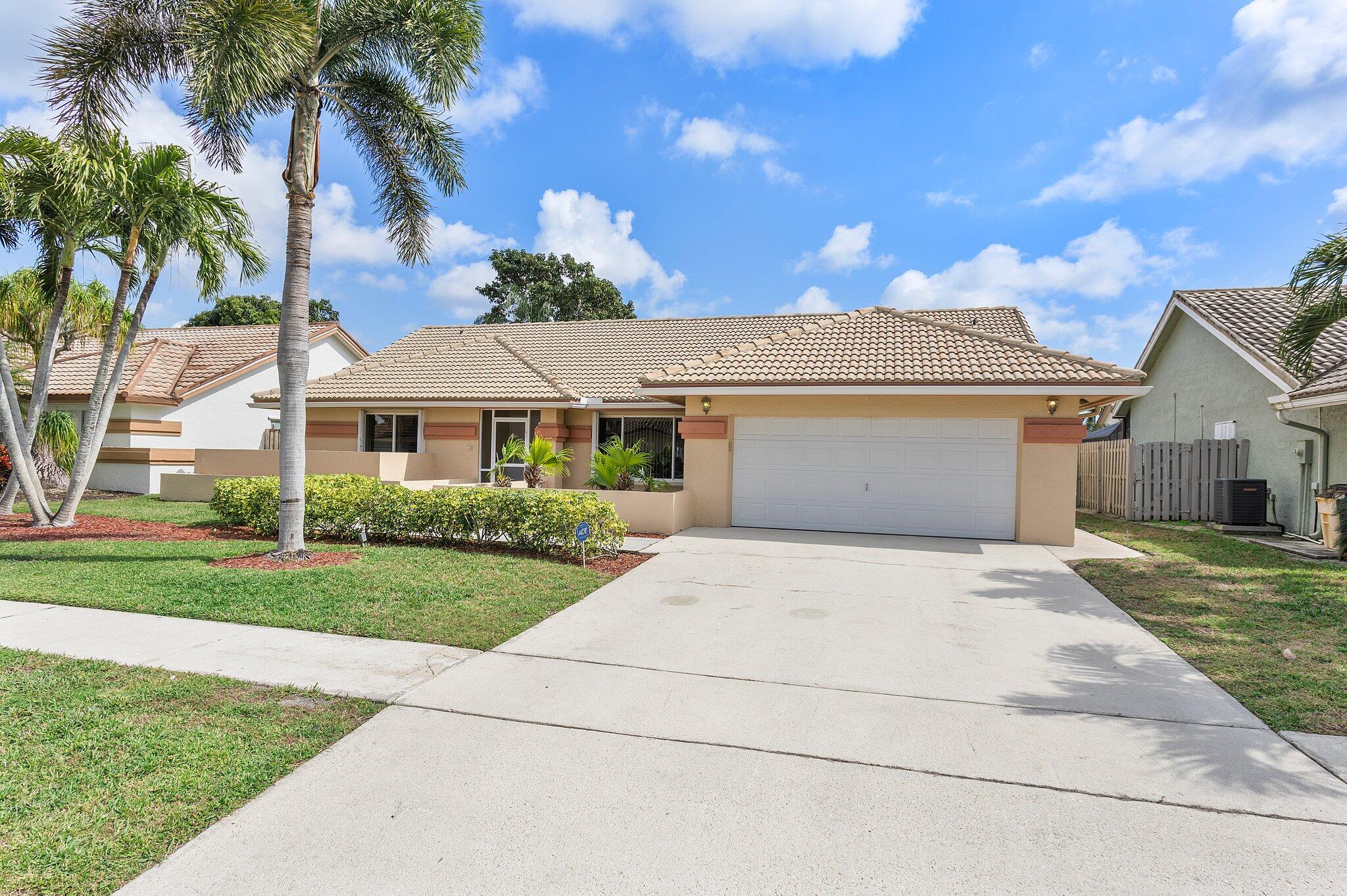 9776 Sun Pointe Drive