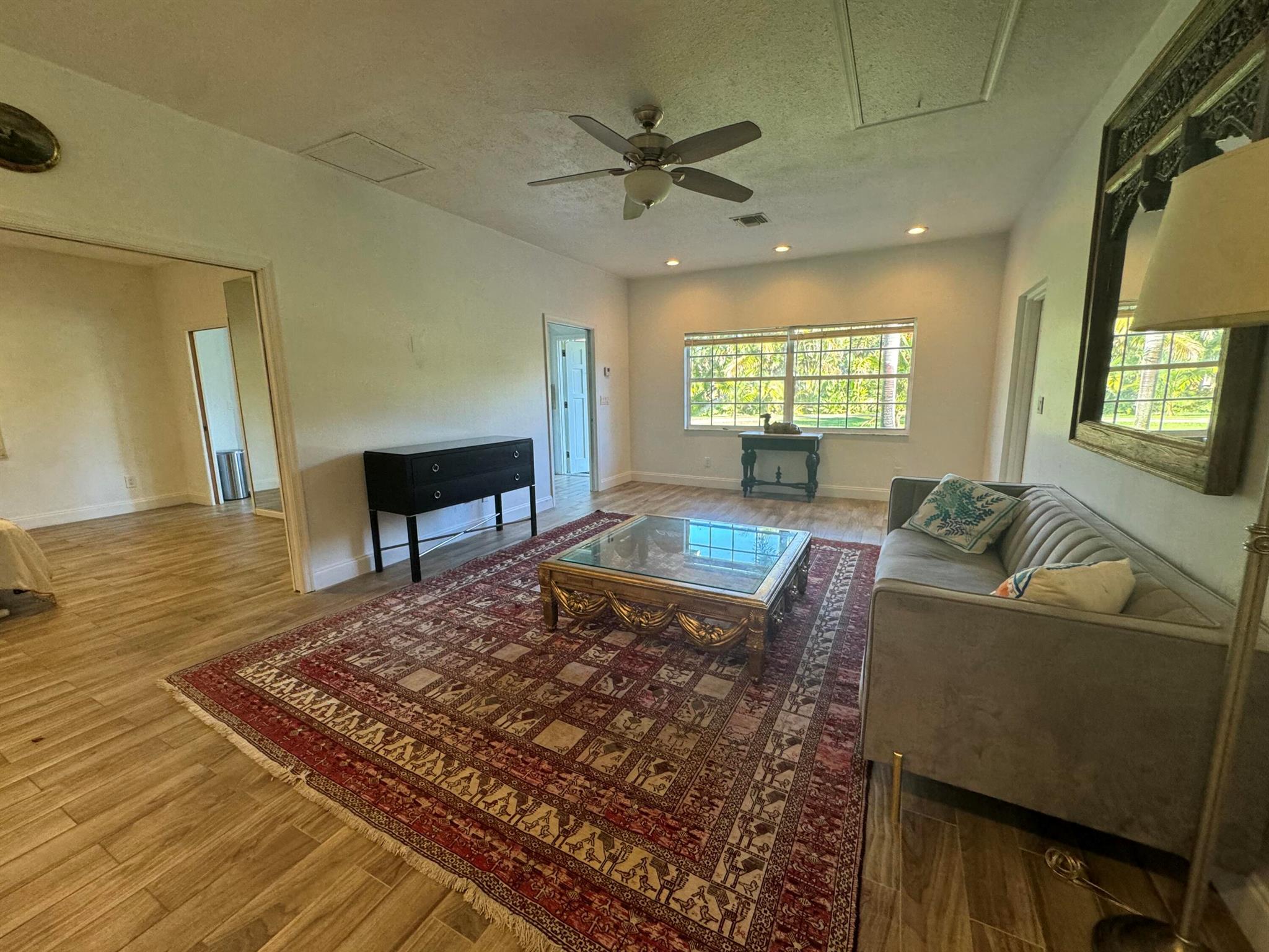 6225 Pine Drive Guest House