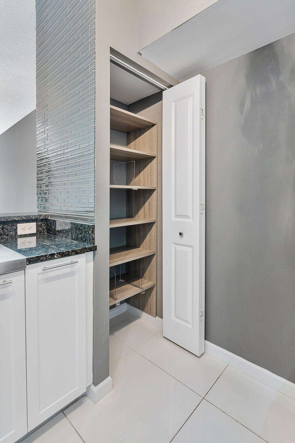 235 NE 1st Street 314