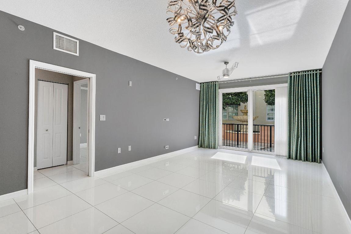 235 NE 1st Street 314