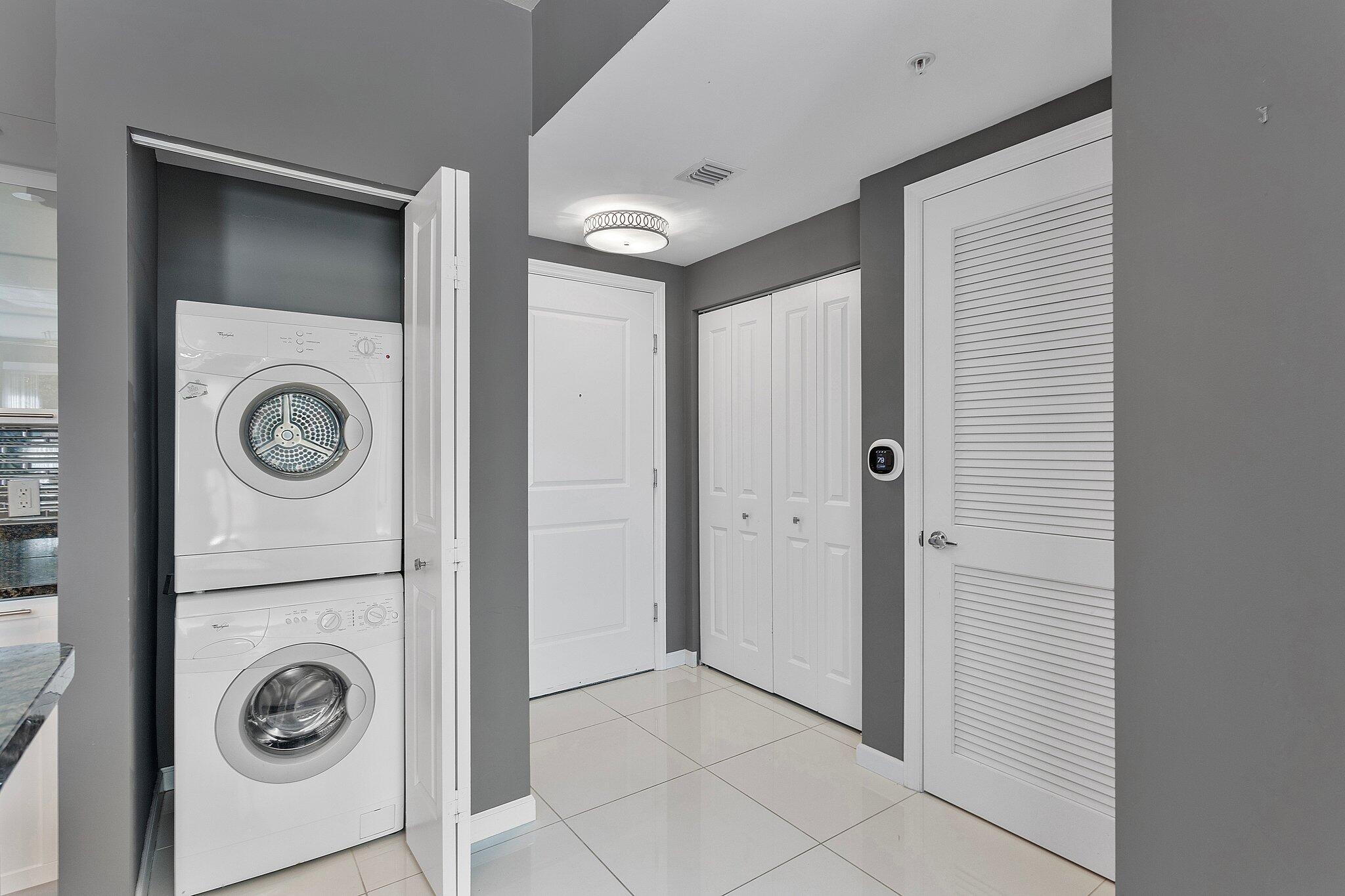 235 NE 1st Street 314