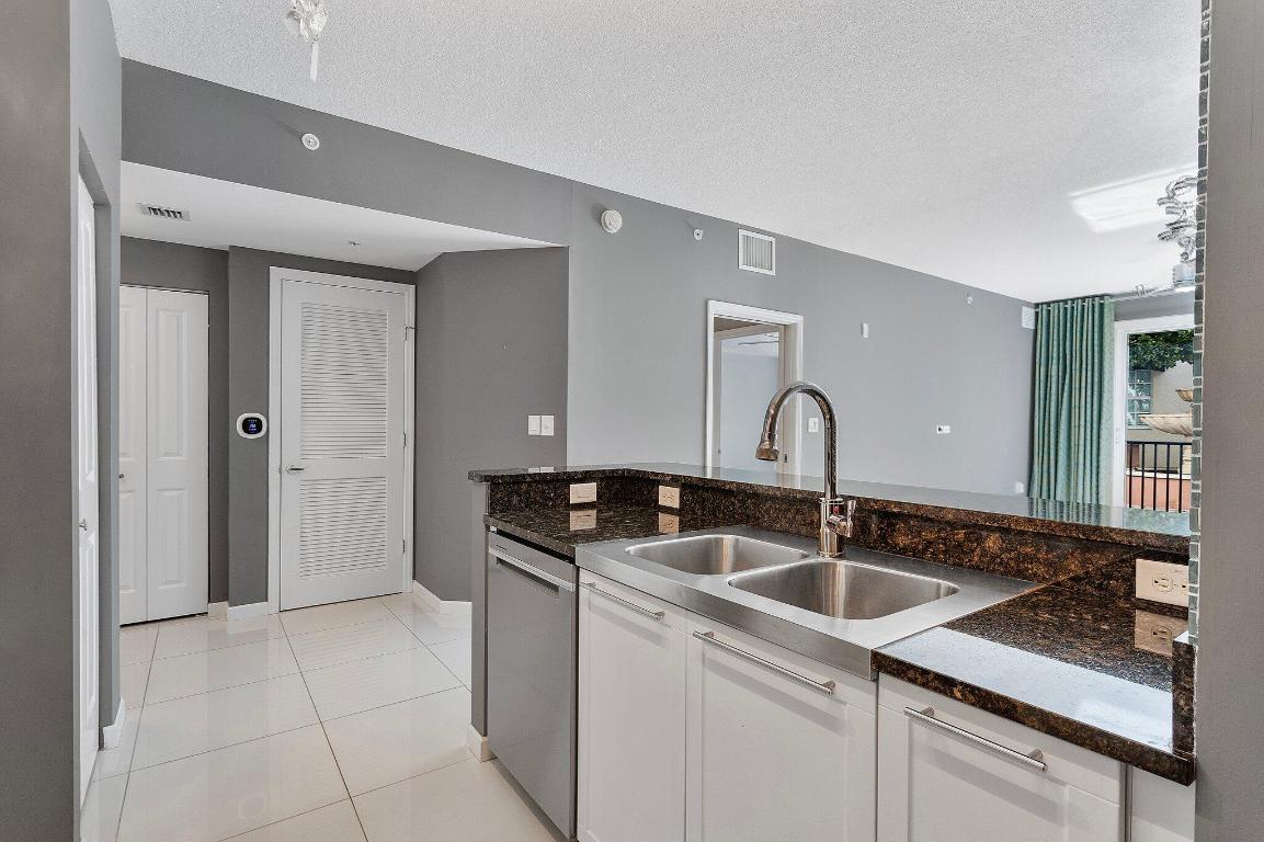 235 NE 1st Street 314