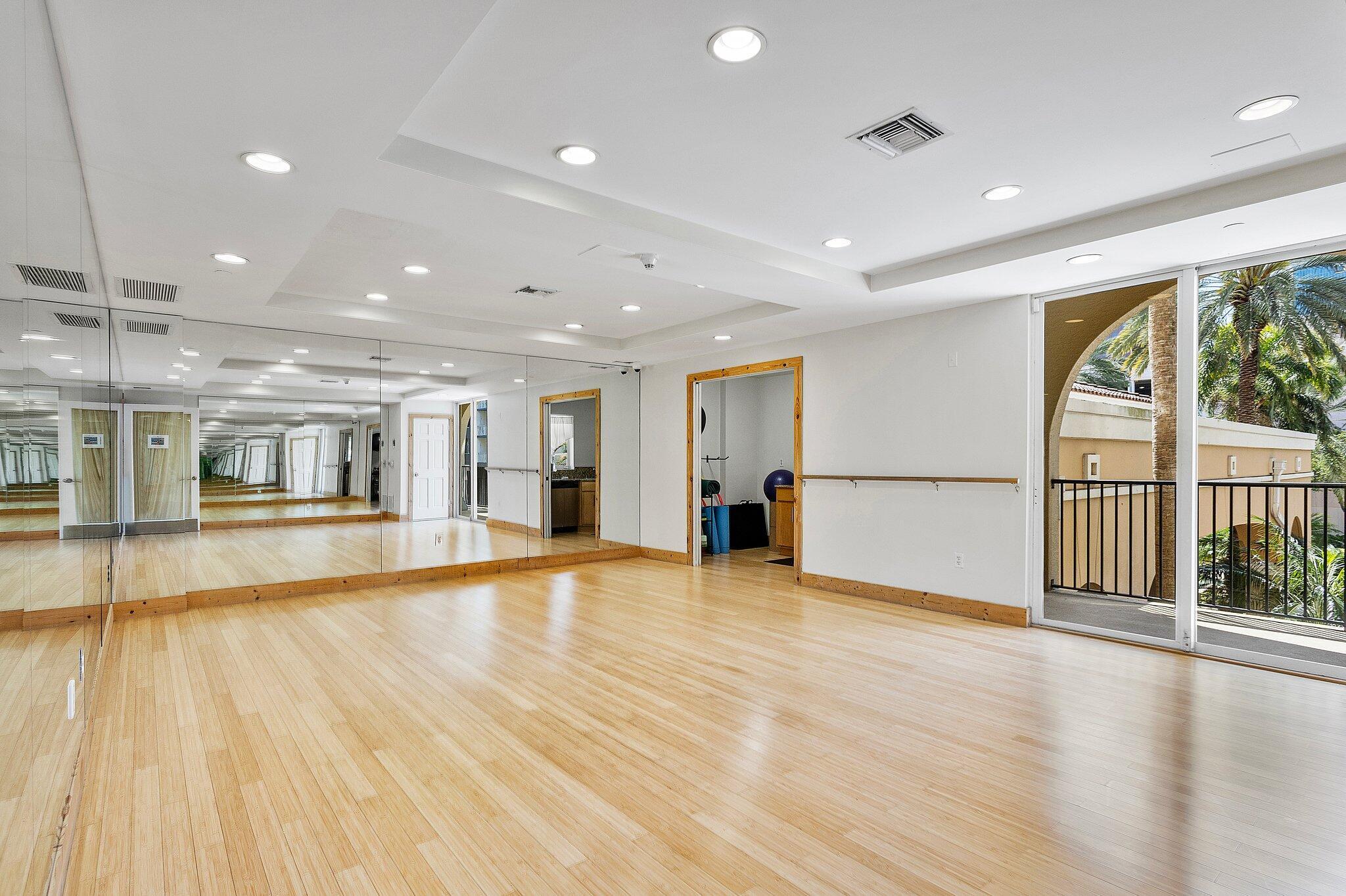 520 SE 5th Avenue 1305