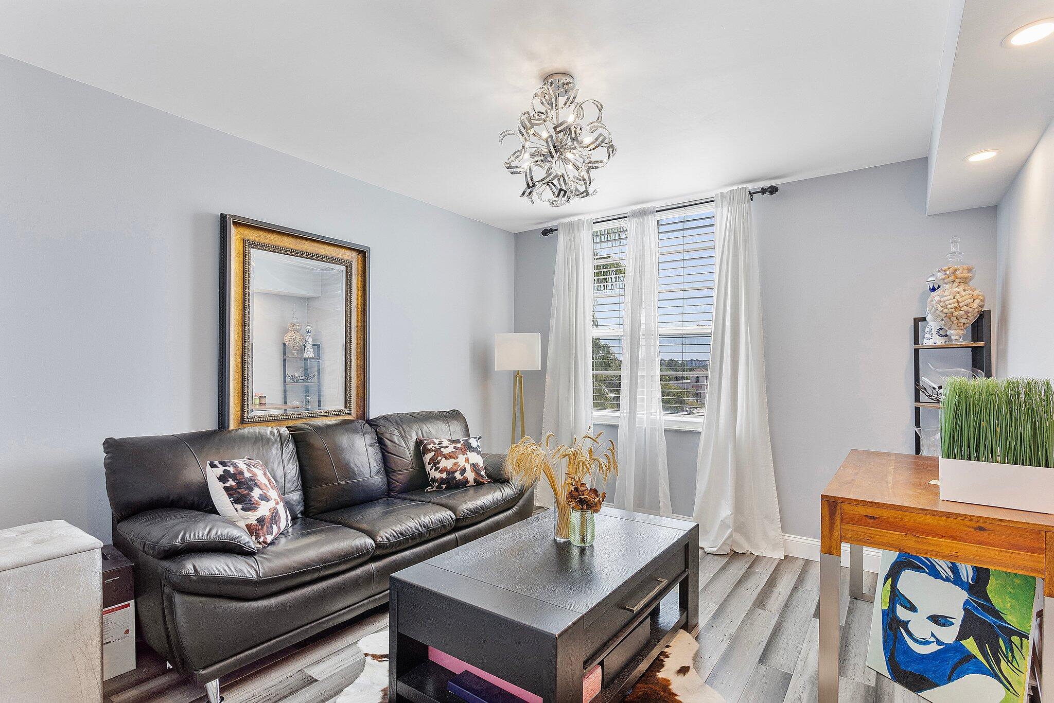 520 SE 5th Avenue 1305