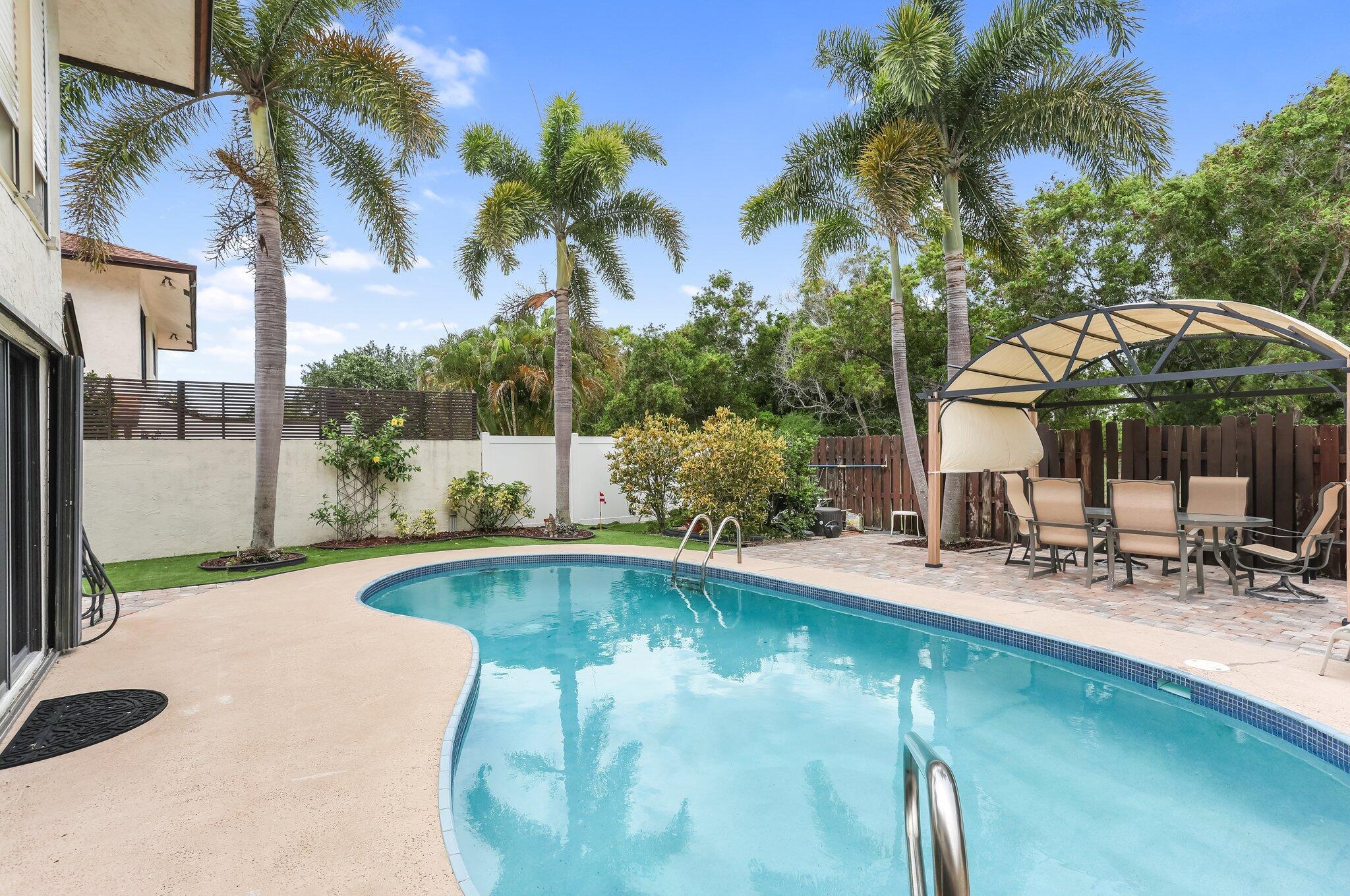 368 SW 29th Avenue