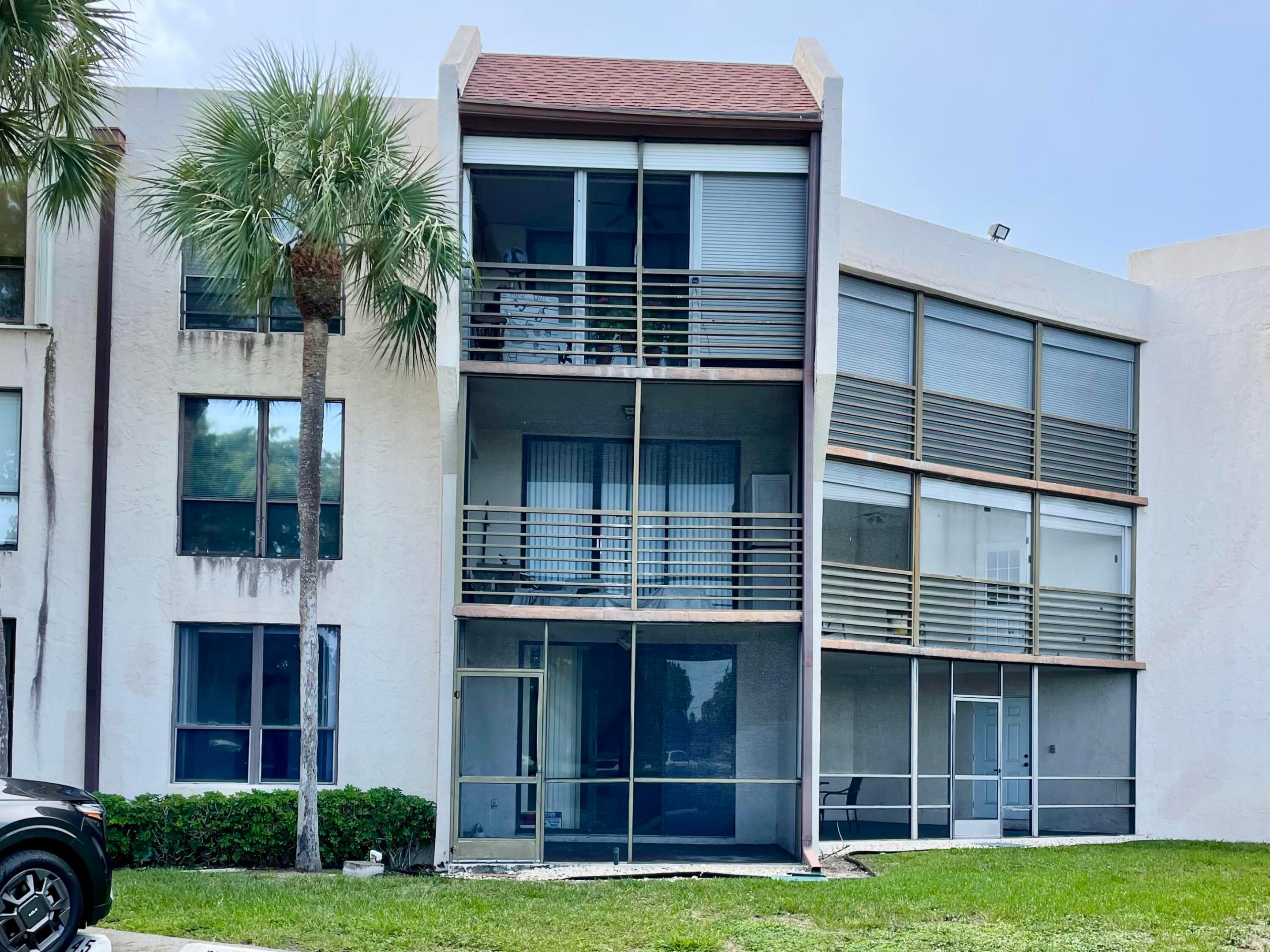 6451 N University Drive 107