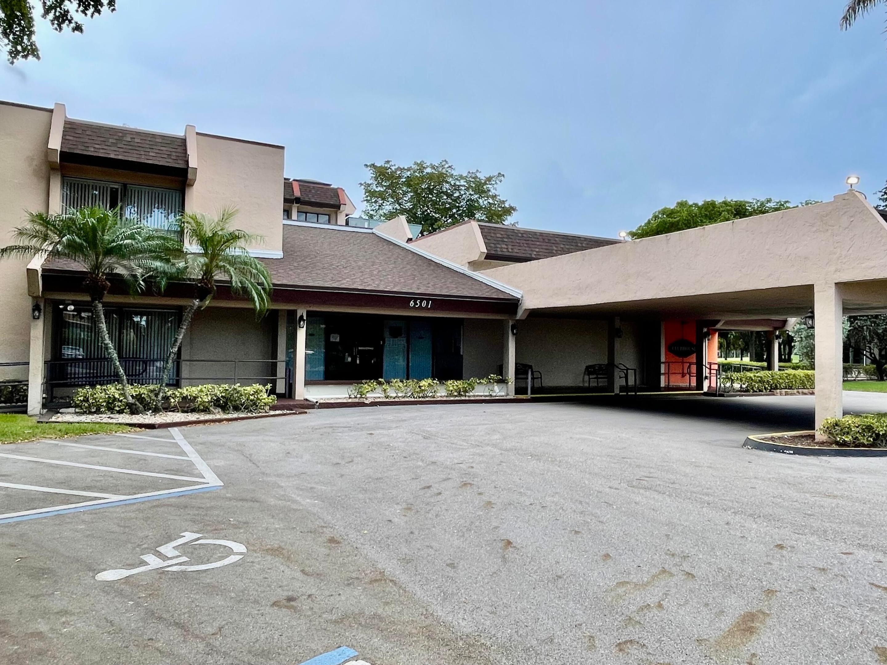 6451 N University Drive 107