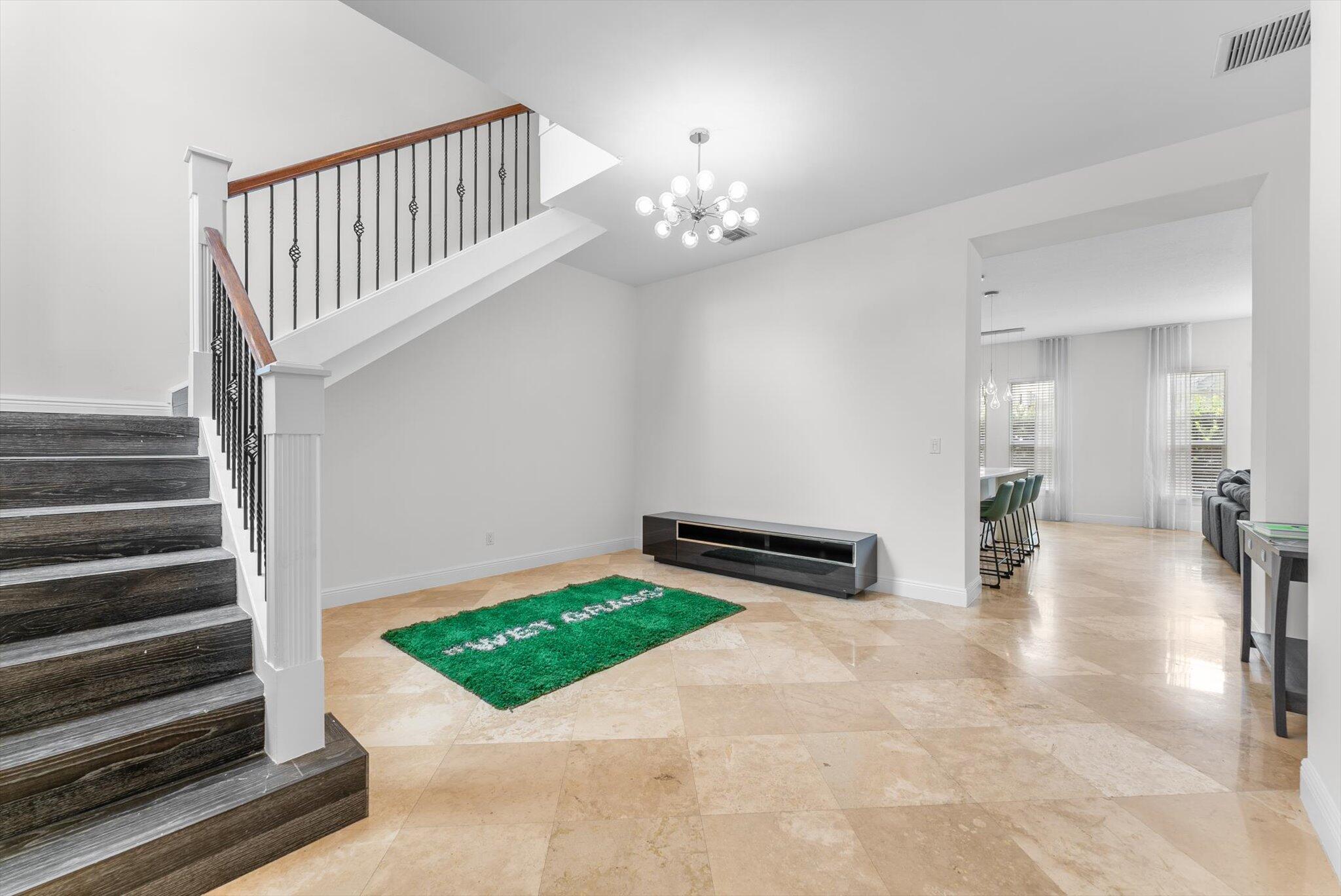 106 Via Floresta Drive