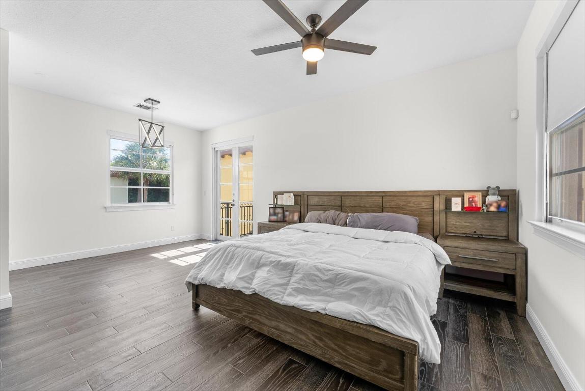 106 Via Floresta Drive