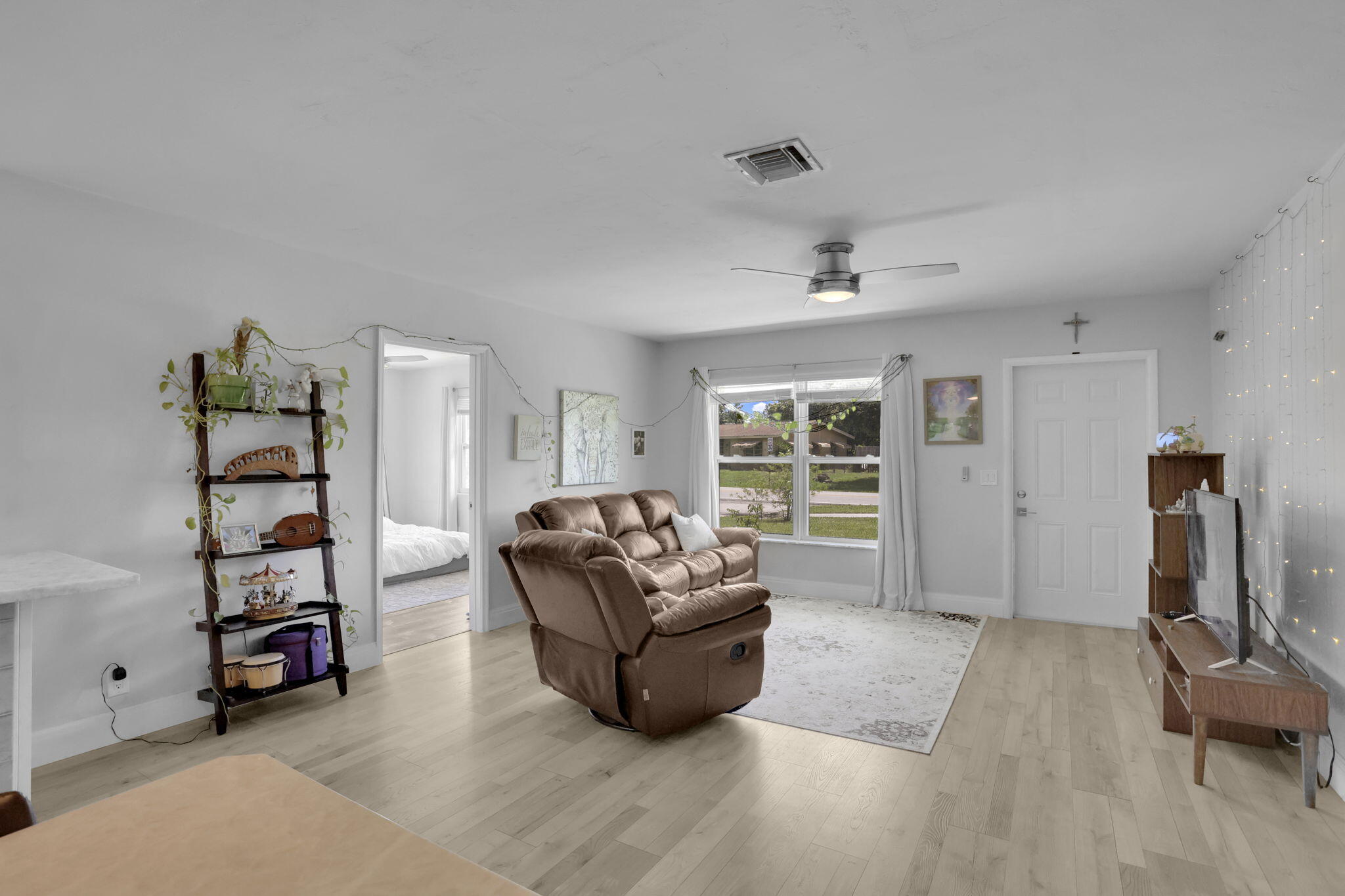 1707 High Ridge Road