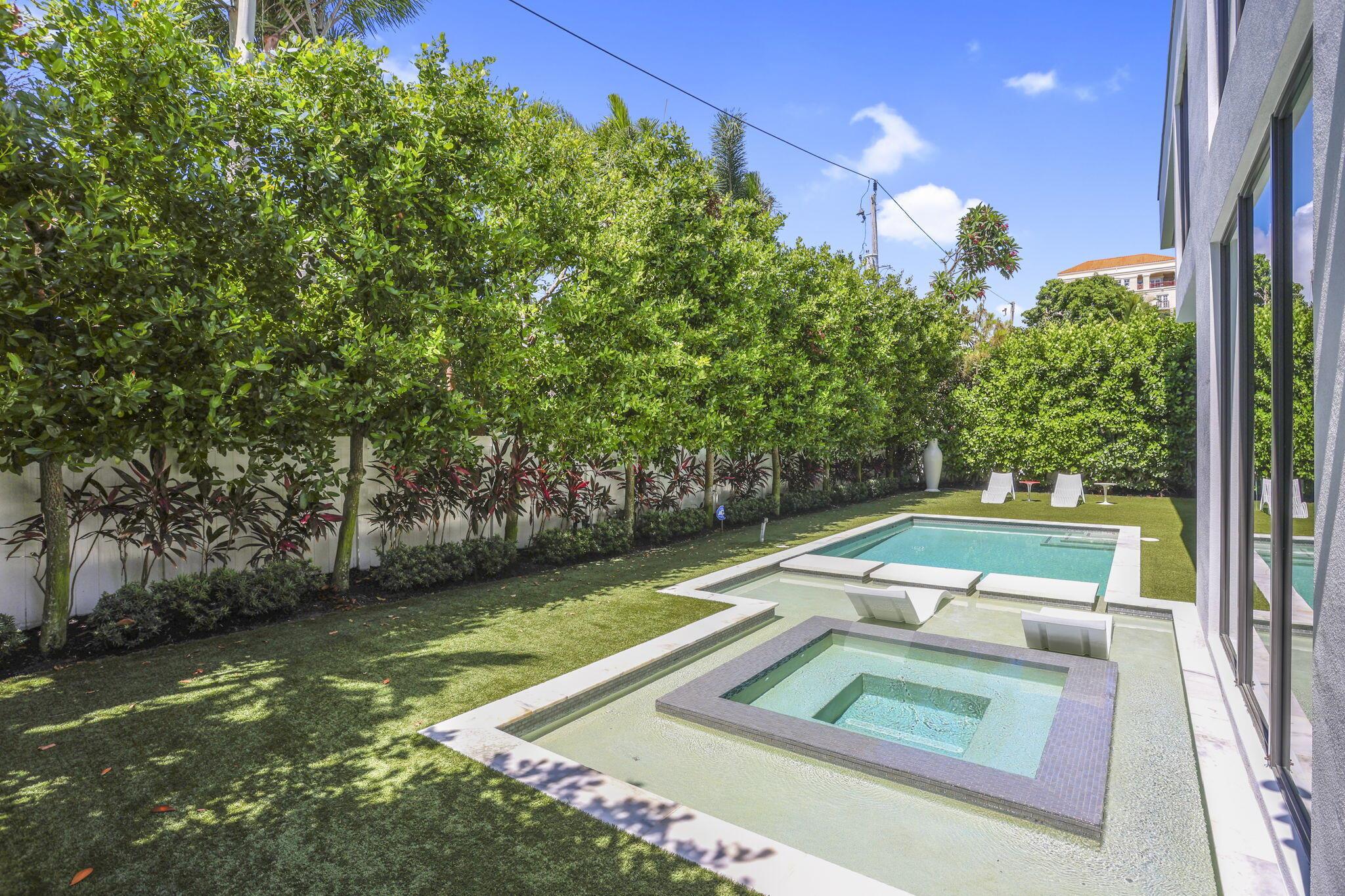 234 NE 4th Street