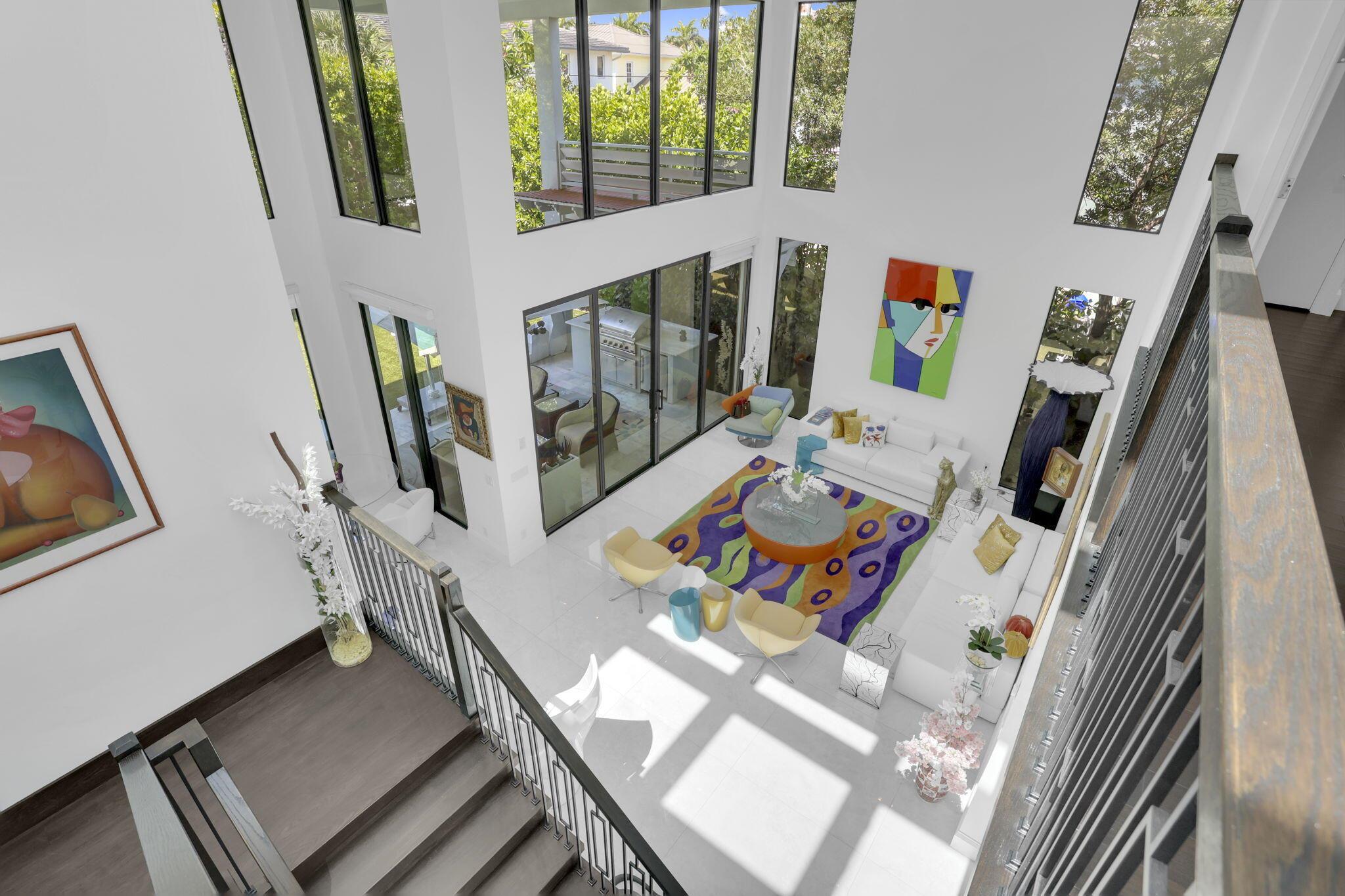 234 NE 4th Street