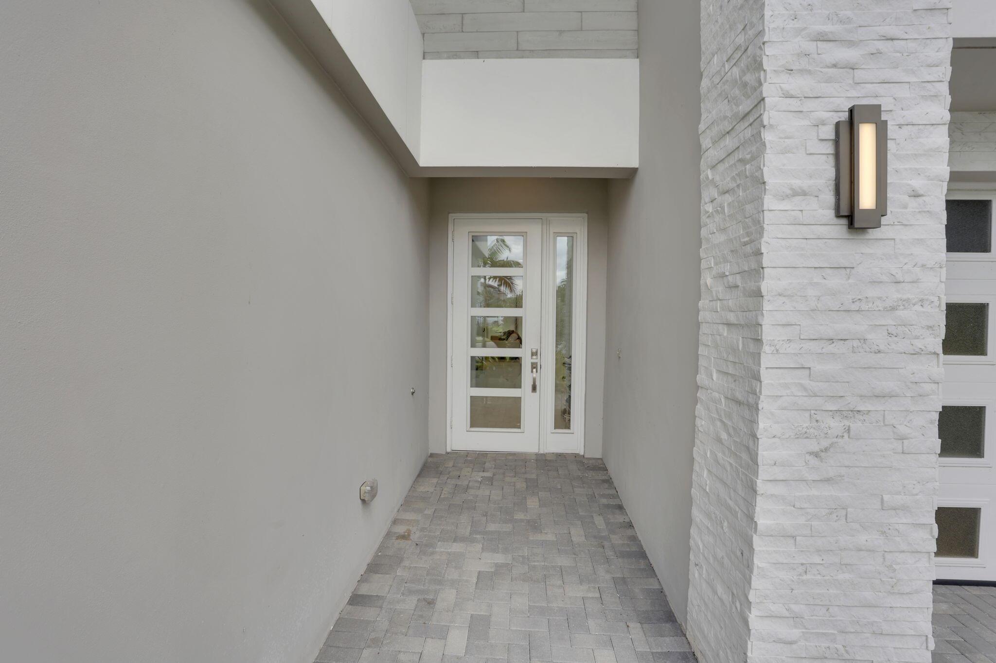 8115 Laurel Falls Drive