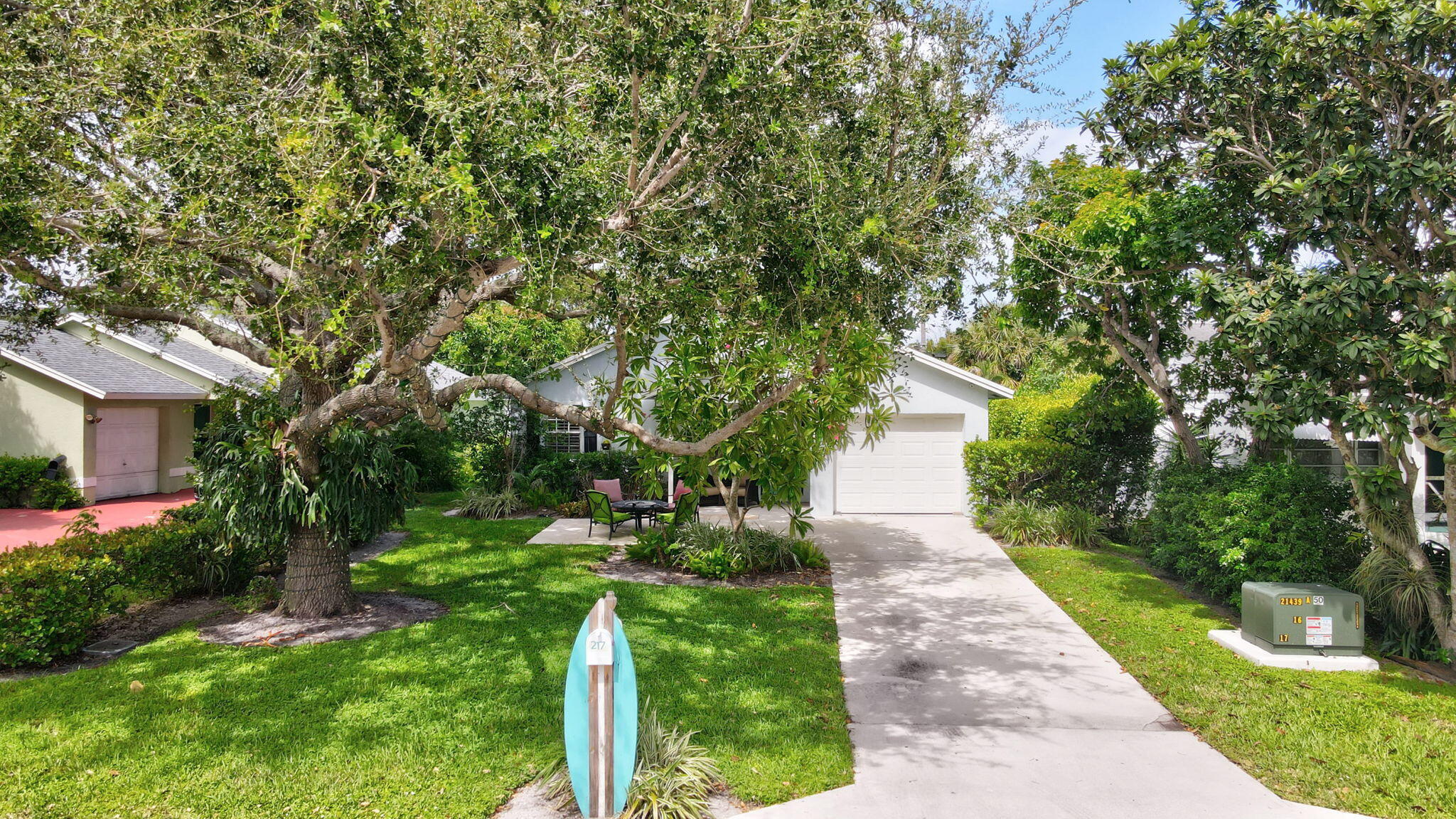 217 NE 10th Street