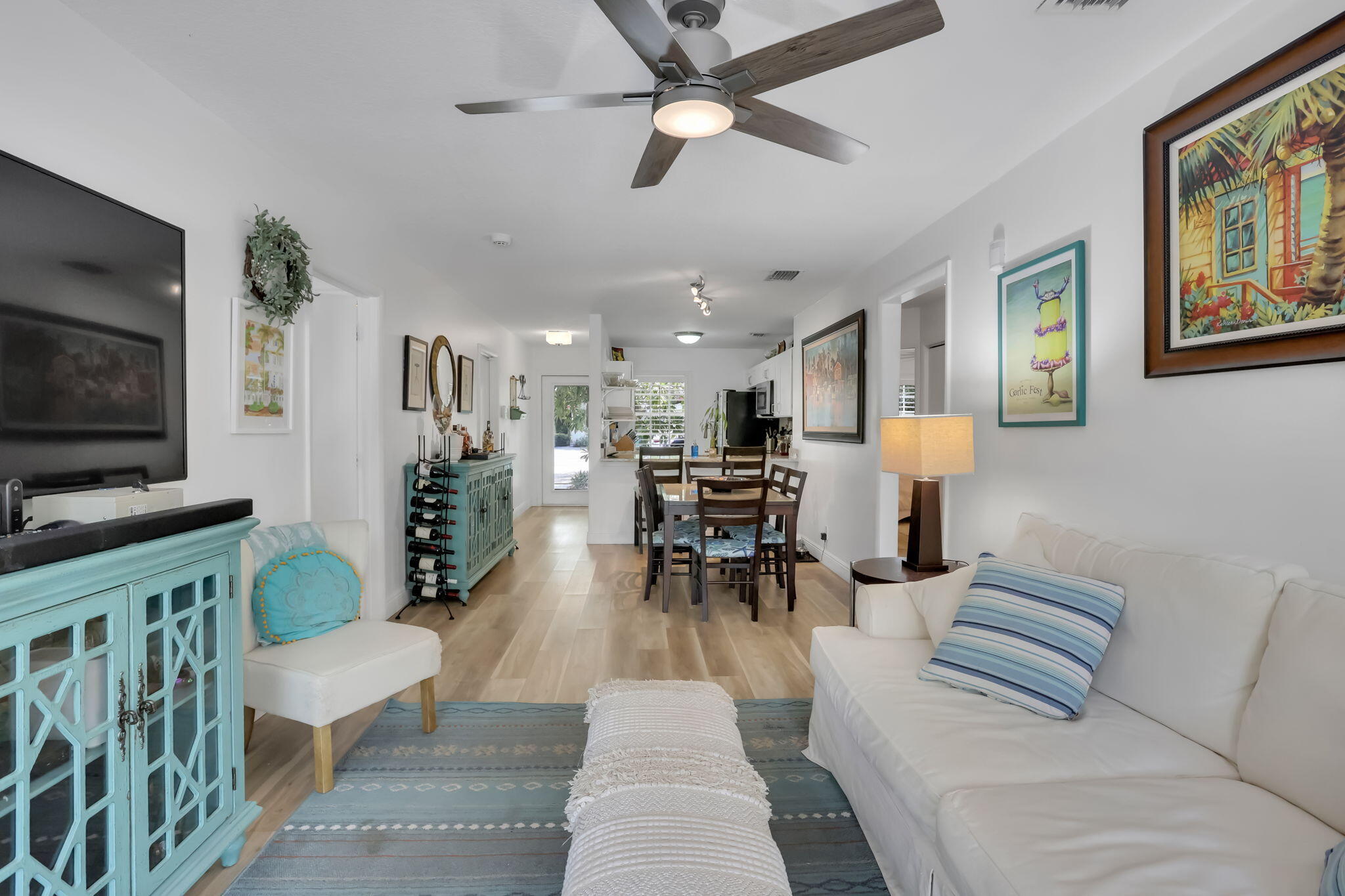 217 NE 10th Street