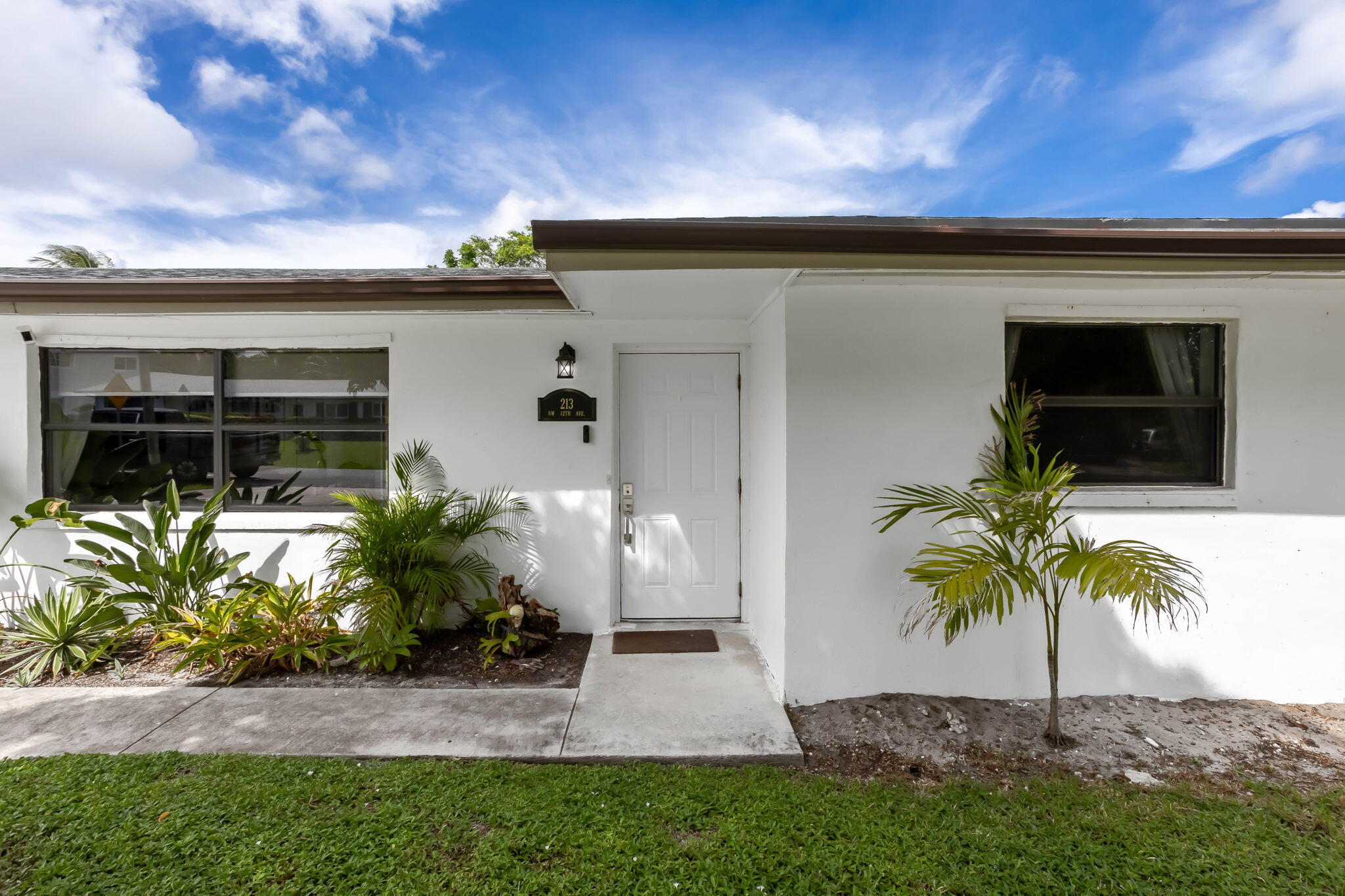 213 SW 12th Avenue
